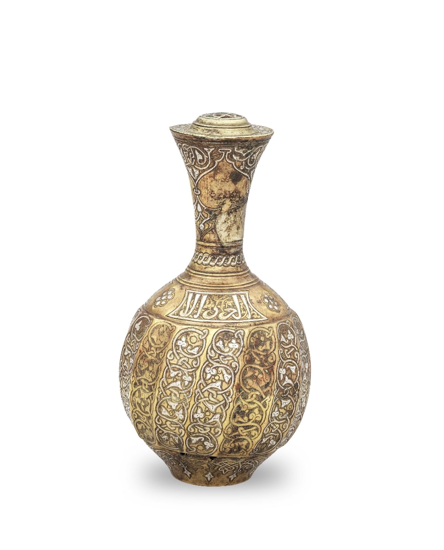 A Khorasan silver-inlaid bronze rosewater sprinkler Persia, 12th/ 13th Century - Bild 3 aus 7