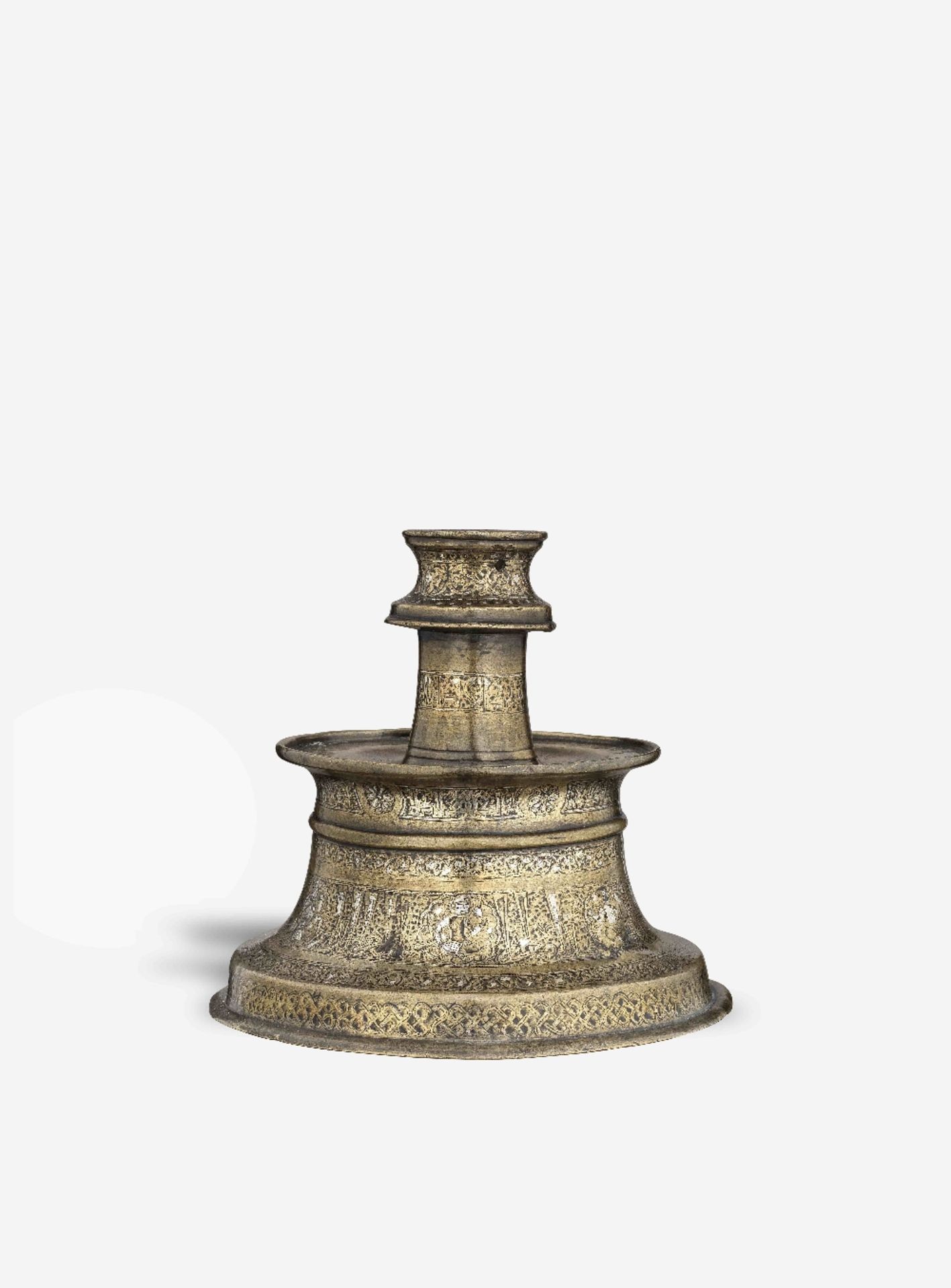 A silver inlaid bronze candlestick Persia, 13th/ 14th Century - Bild 6 aus 6