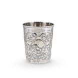 TIMBALE EN ARGENT PAR KUZMA GEIGOIJEW, RUSSIE, XVIIIe SIECLE A RUSSIAN SILVER BEAKER maker's mark...