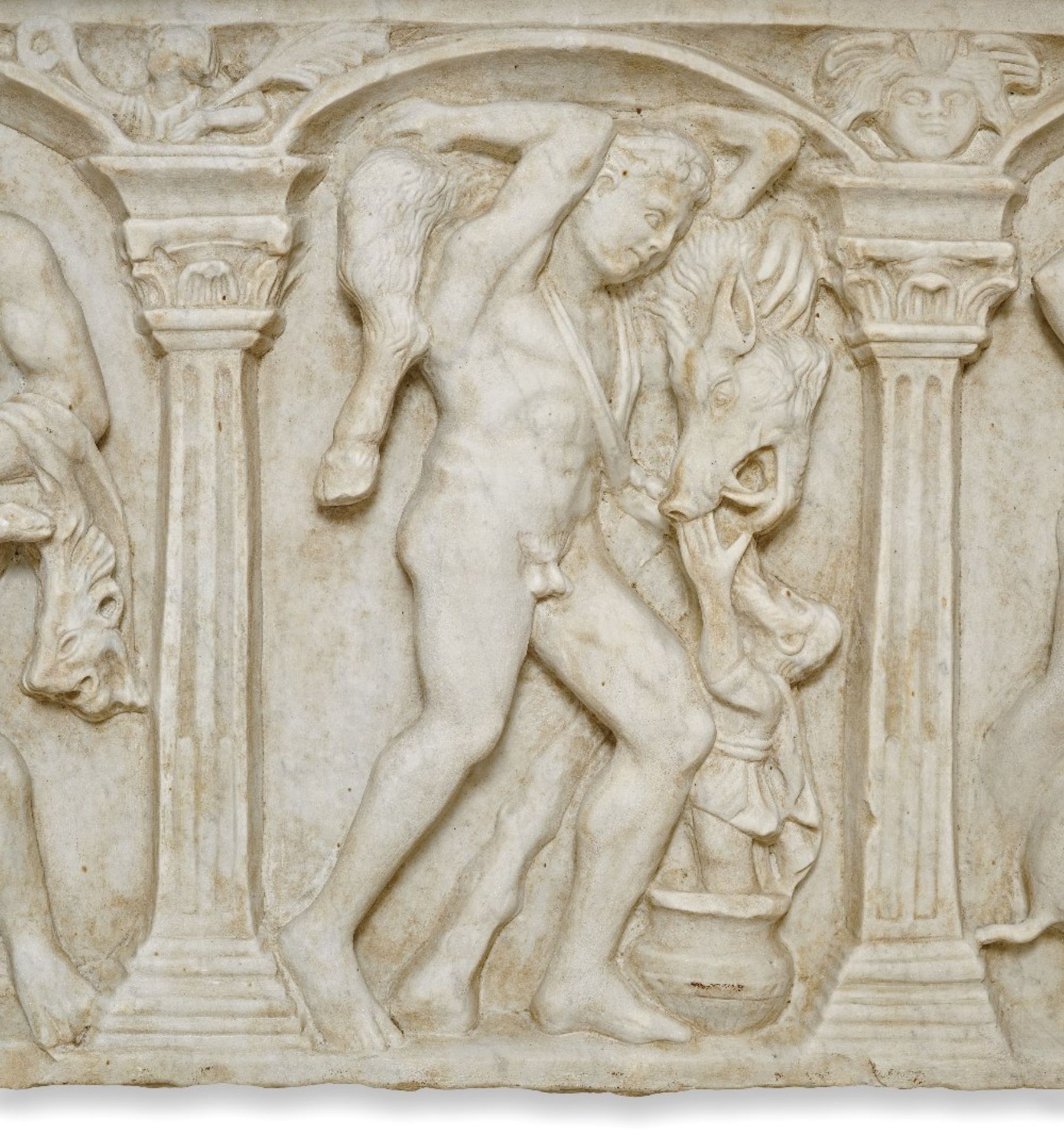 An Italian carved white marble figural relief depicting five of the Labours of Hercules In the an... - Bild 3 aus 5