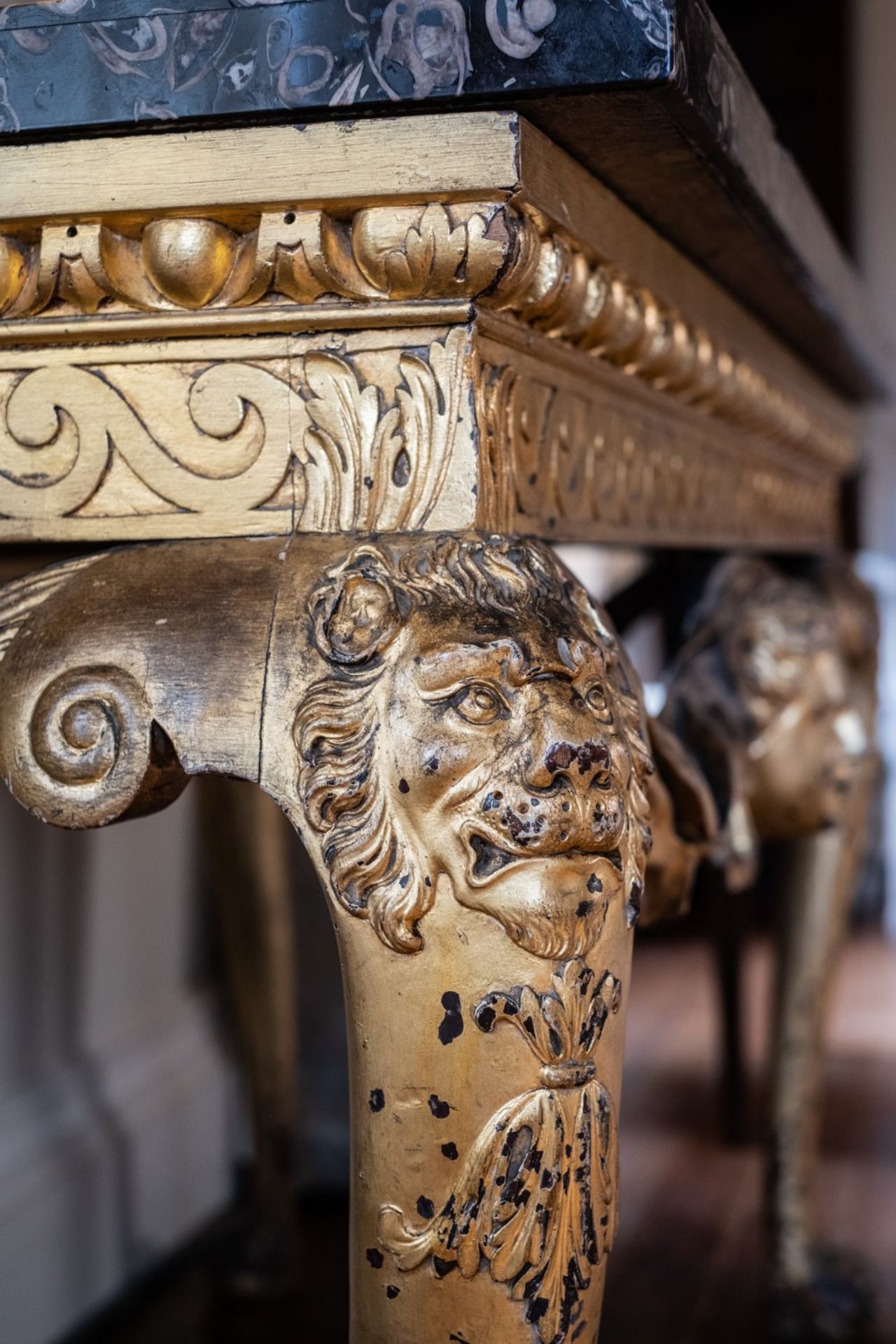 An important George II giltwood side table with a specimen top comprised of assorted hardstones, ... - Image 8 of 12