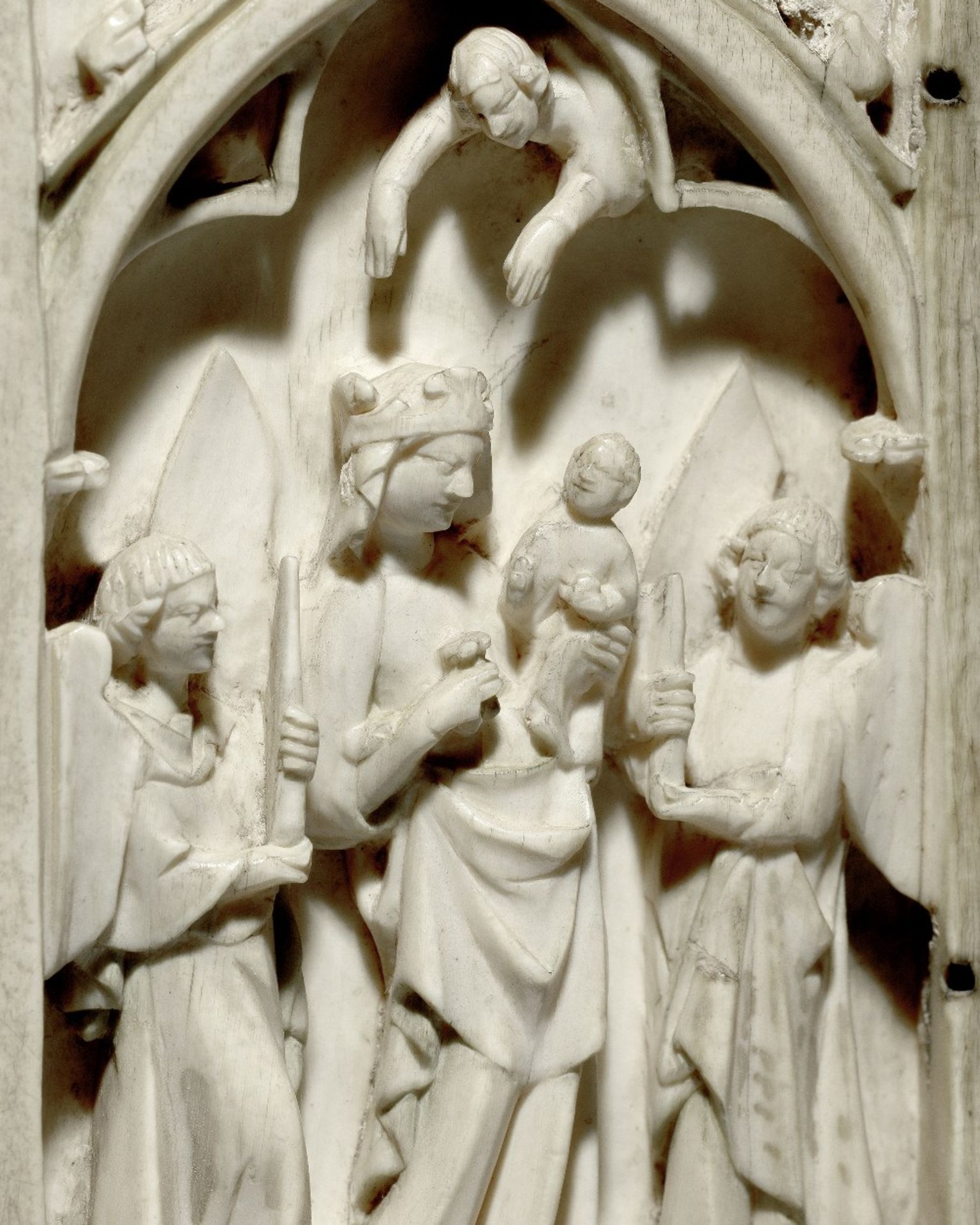 A rare 14th century French carved ivory diptych Circa 1330-1350, probably Paris - Bild 4 aus 4