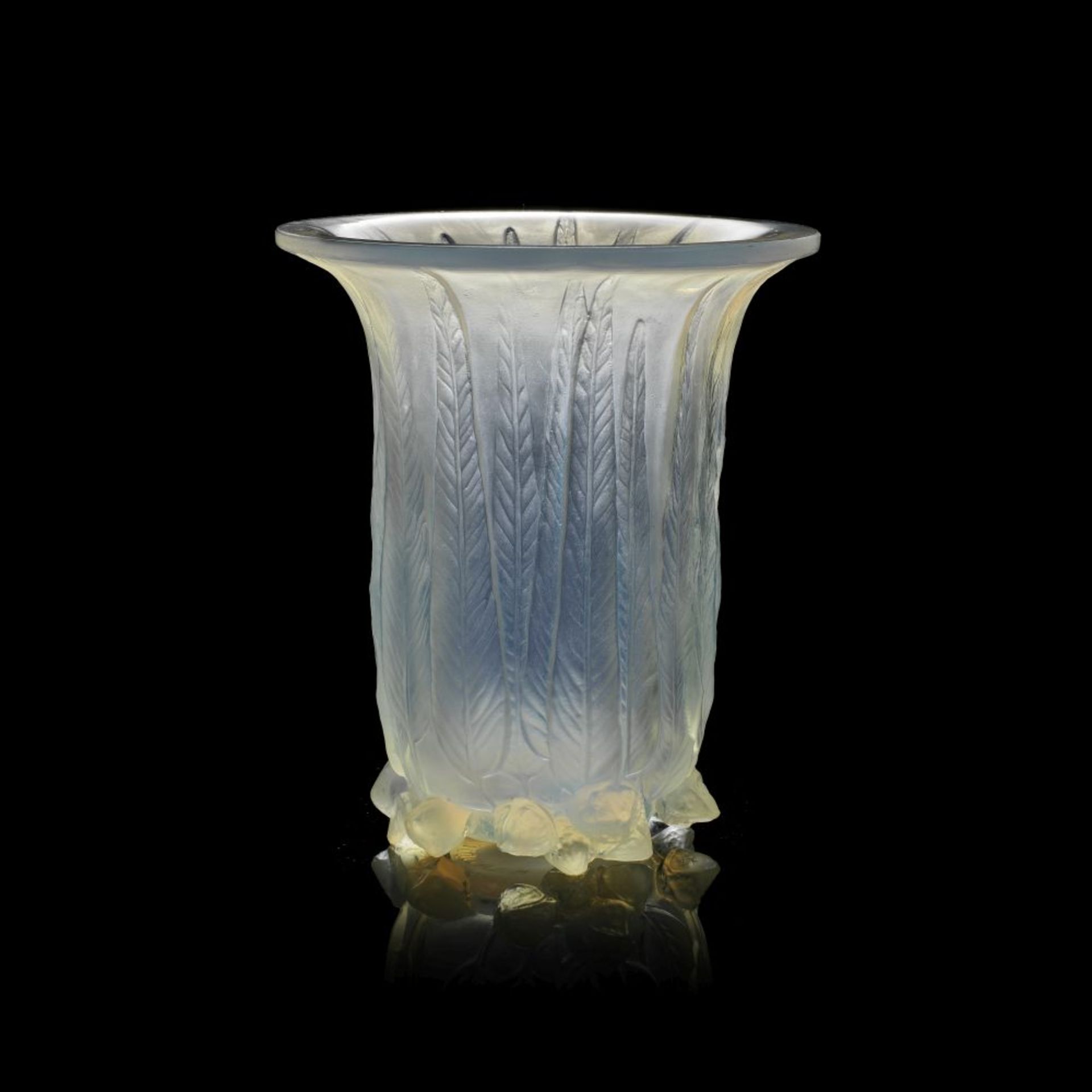 Ren&#233; Lalique 'Eucalyptus' vase, designed 1925