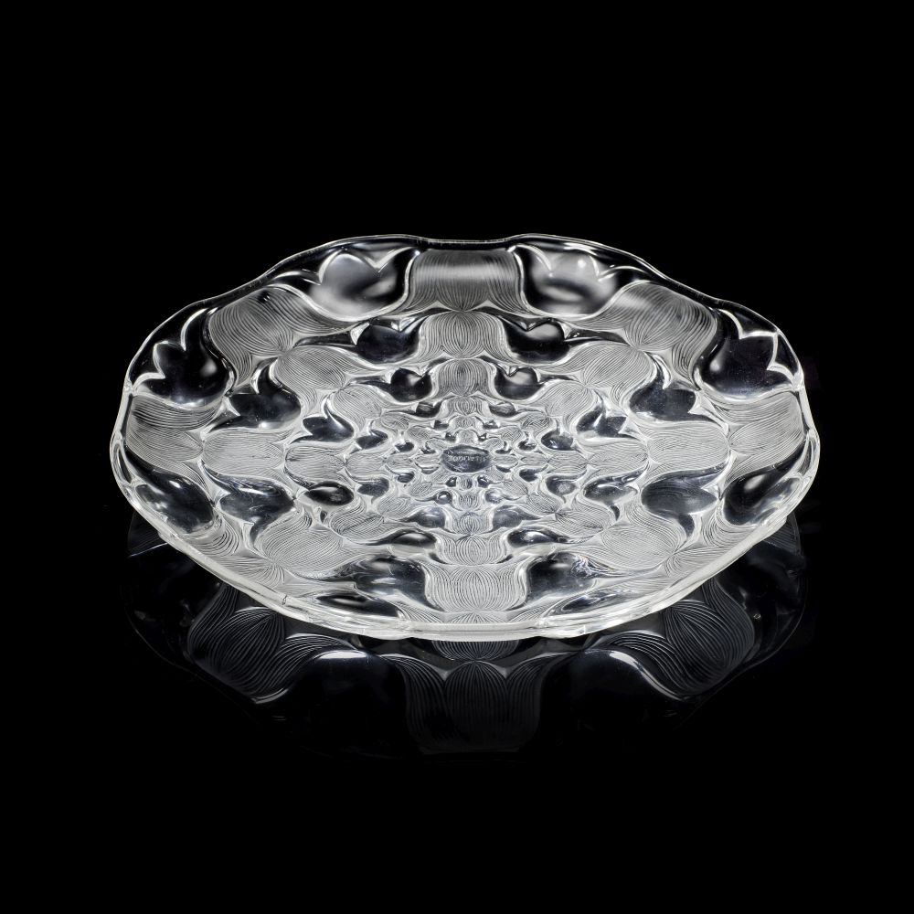 Ren&#233; Lalique Four bowls 'Pissenlit', 'Chantilly', 'Chicor&#233;e' and one with leaf design (... - Image 4 of 7