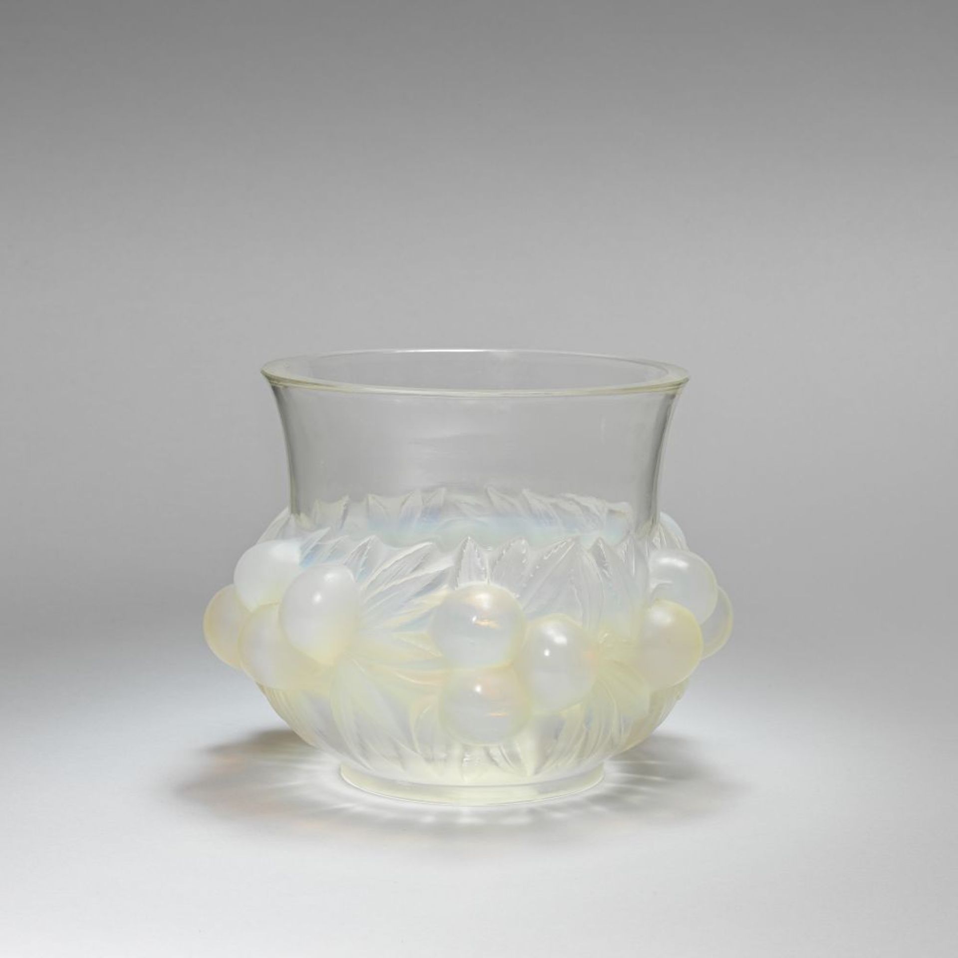 Ren&#233; Lalique 'Prunes' vase, designed 1930 - Image 2 of 3