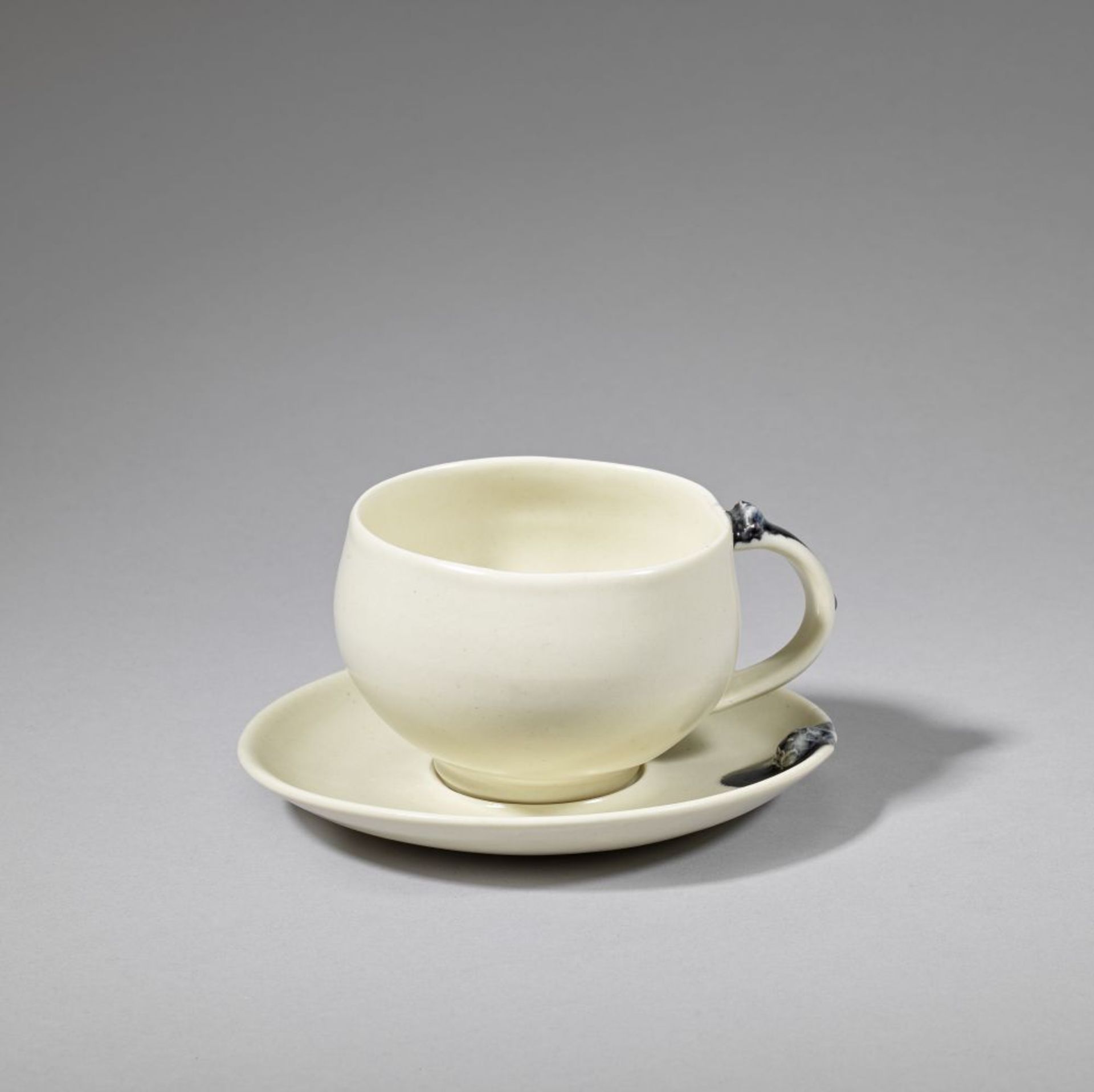 Edmund de Waal Teacup and saucer