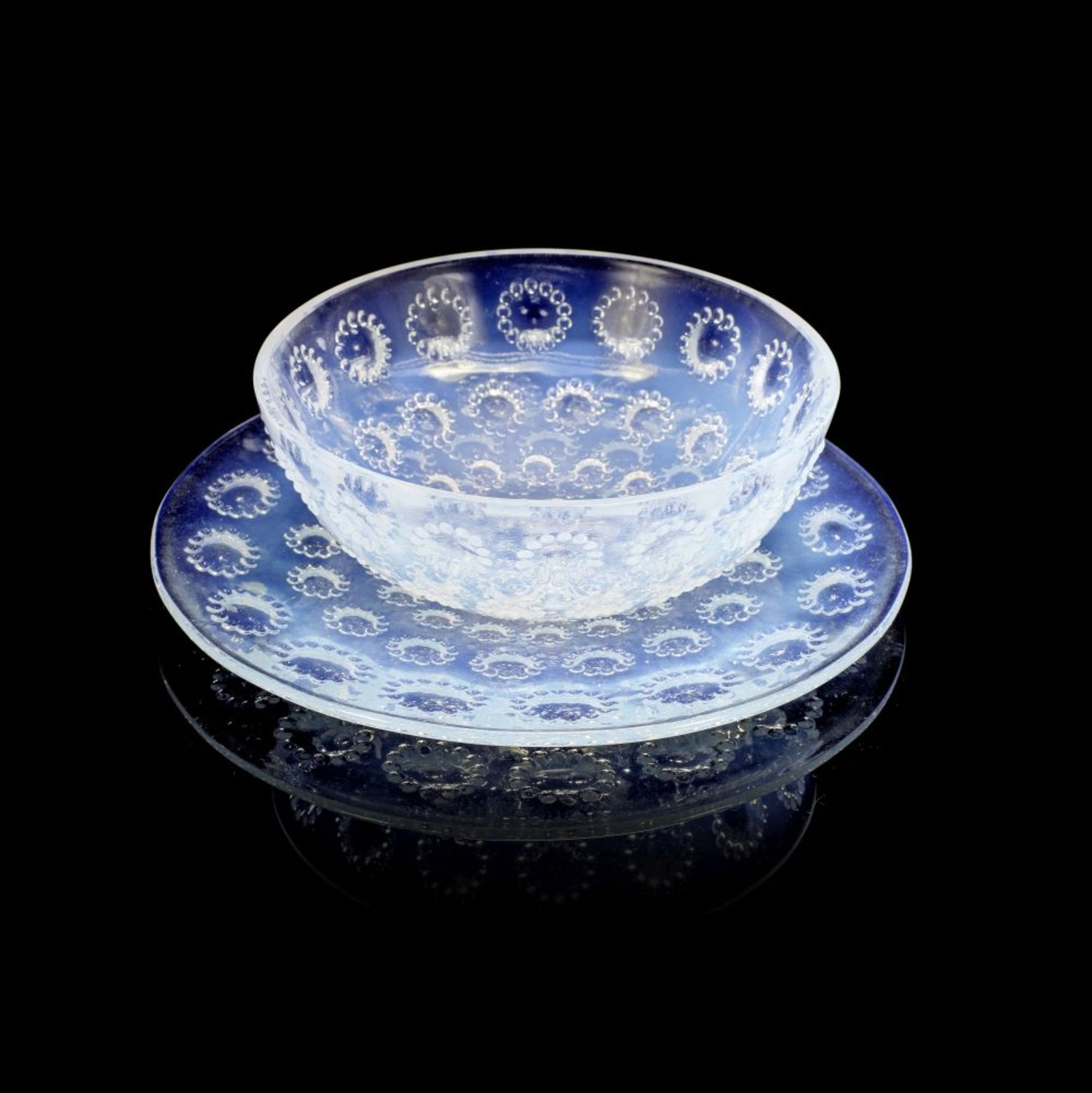 Ren&#233; Lalique 'Asters' bowl and plate, no. 5, designed 1935