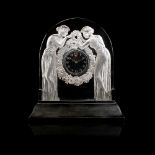 Ren&#233; Lalique 'Deux Figurines' mantel clock, designed 1926