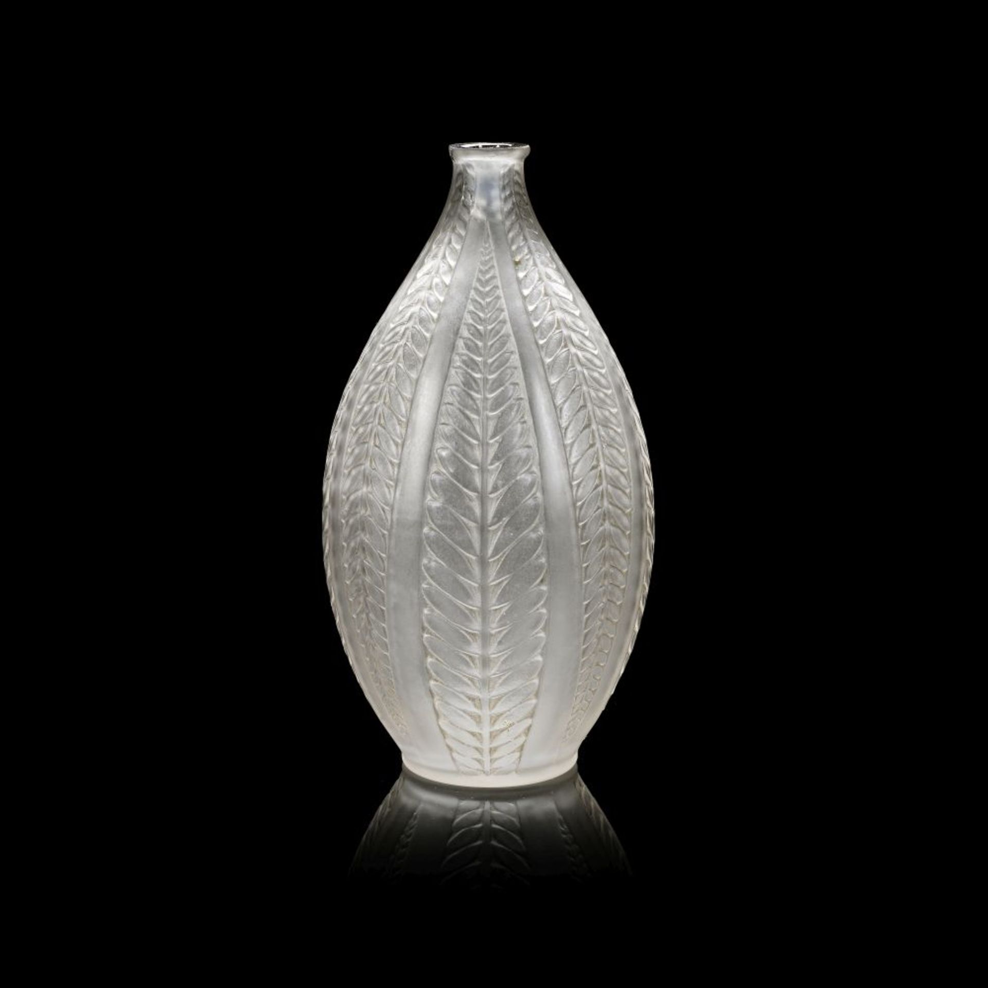 Ren&#233; Lalique 'Acacia' vase, designed 1921