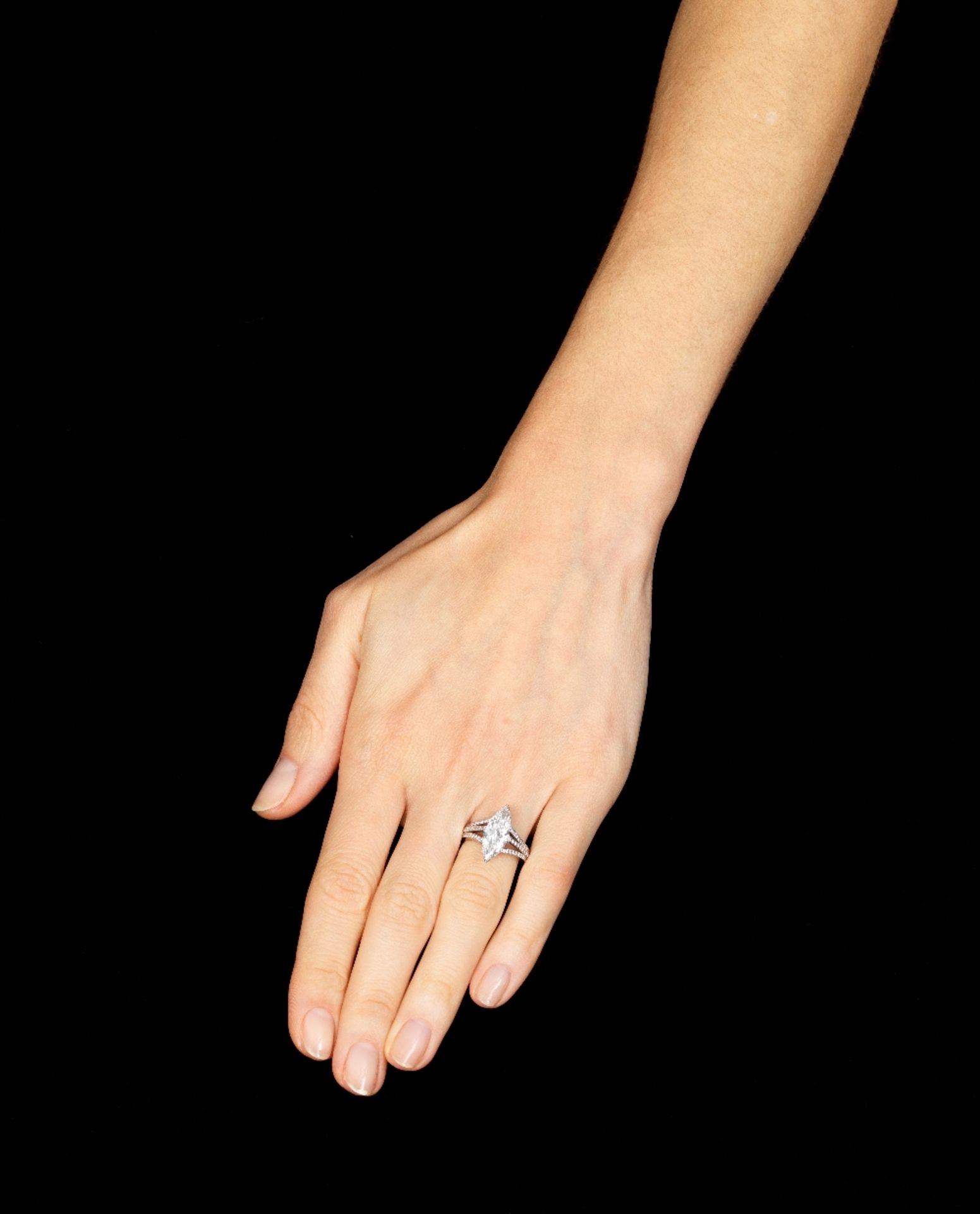 BOODLES: DIAMOND SINGLE-STONE RING, 2002 - Bild 2 aus 2