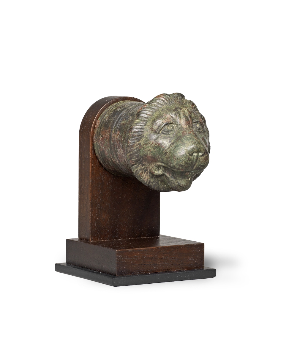 A Roman bronze lion head attachment