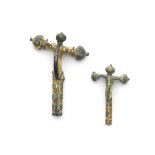 Two Roman gilt-bronze crossbow fibulae 2