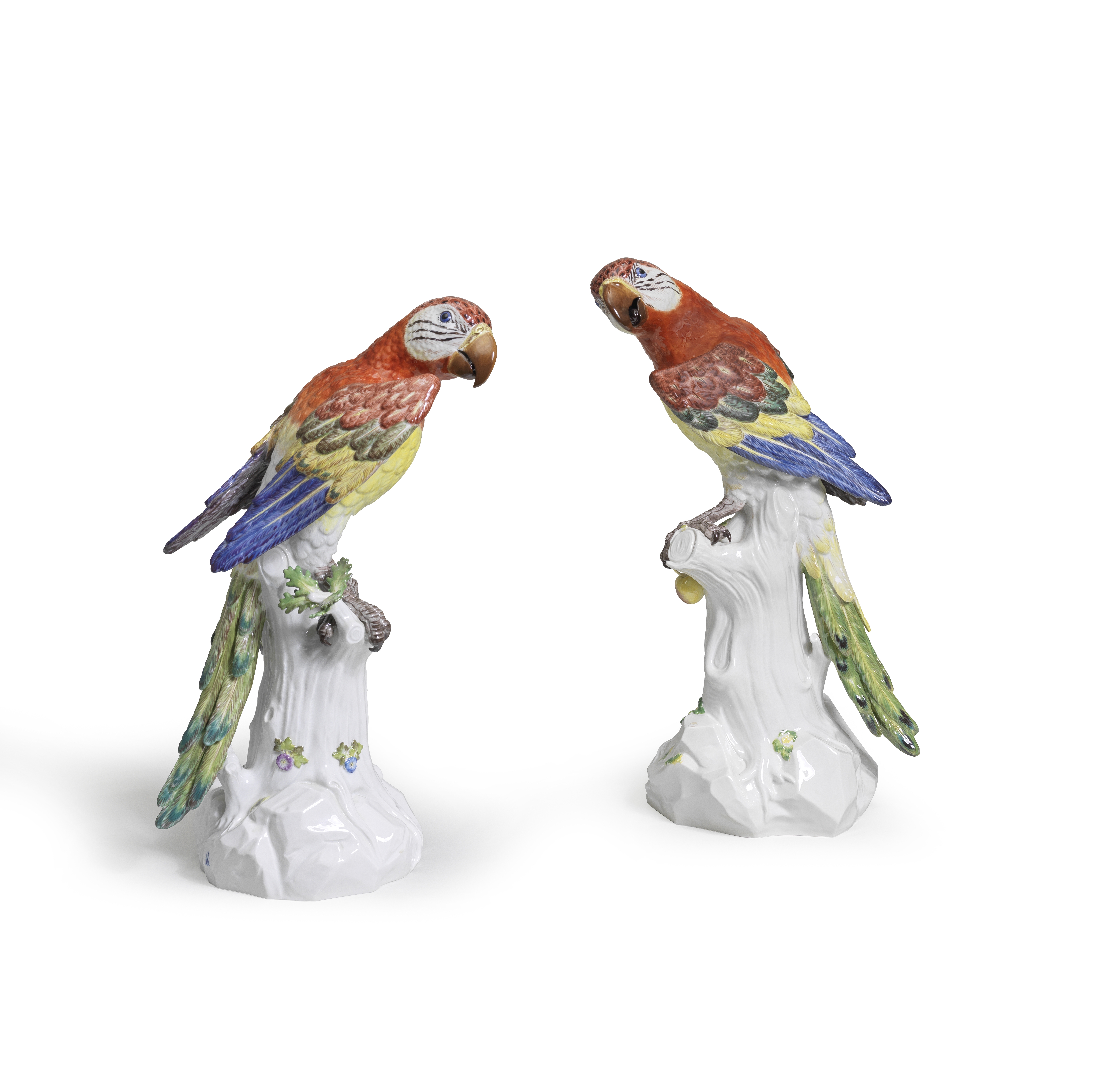 A pair of large Meissen models of parrots, circa 1986 and 1988