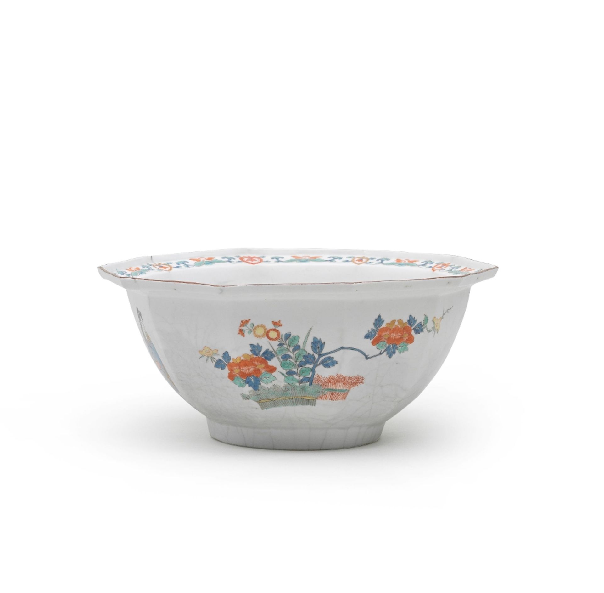 A Meissen ten-sided bowl, circa 1730 - Bild 3 aus 3