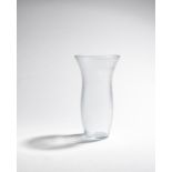 CARLO SCARPA Vase mod. 3644circa 1938Edition Venini, sign&#233;, en verre transparentH: 23,5cm.(1...