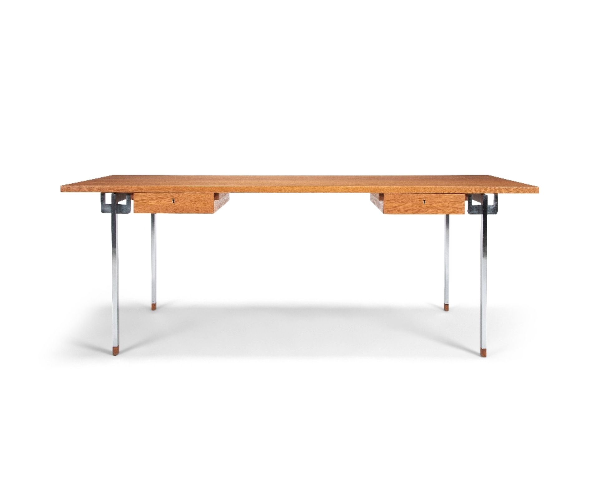 HANS J. WEGNER Bureau mod. AT 325cr&#233;ation circa 1961Production Andreas Tuck, estampill&#233;... - Bild 2 aus 5