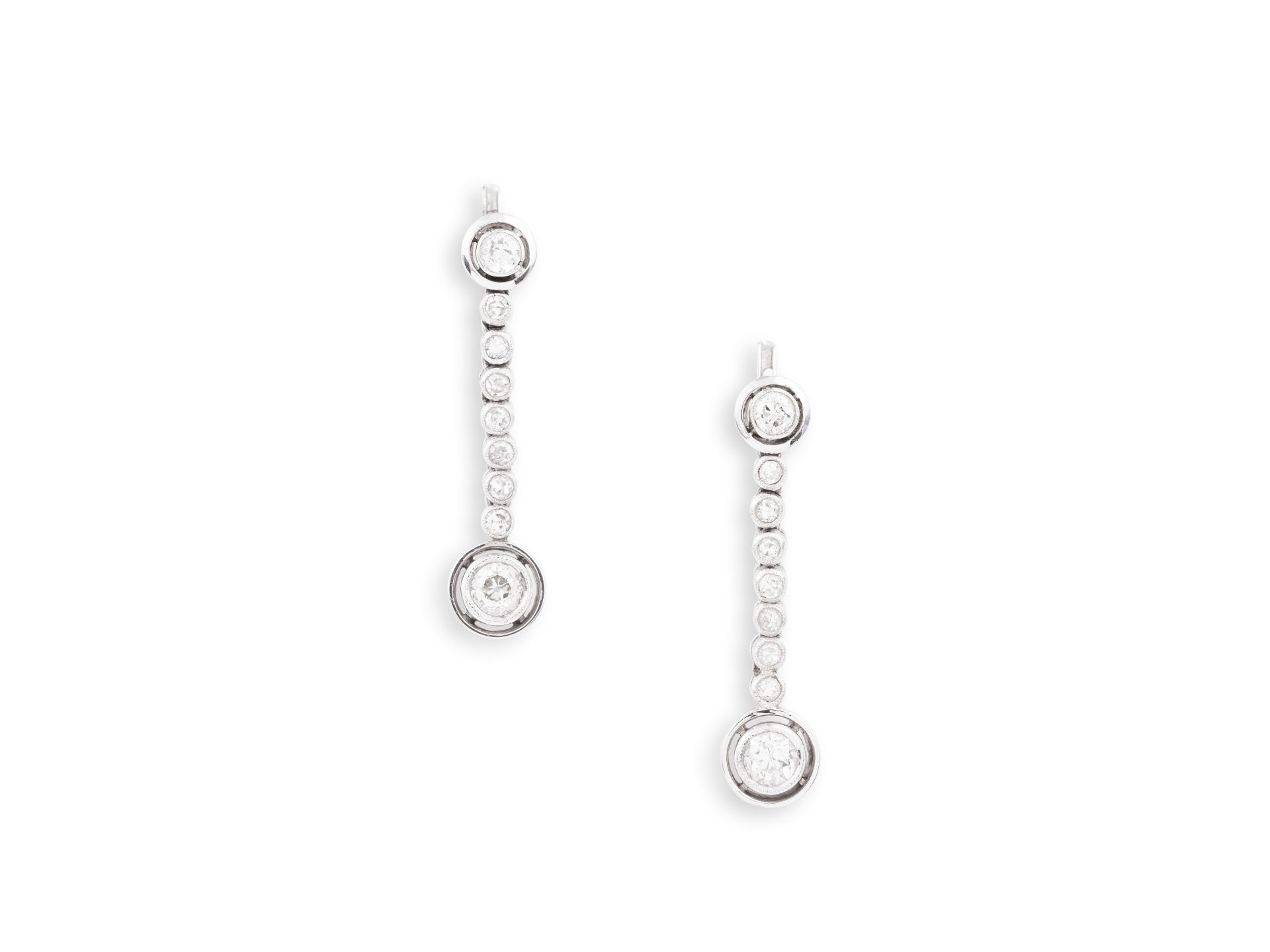 PAIRE DE BOUCLES D'OREILLE DIAMANTS