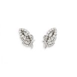 PAIRE DE CLIPS D'OREILLE DIAMANTS