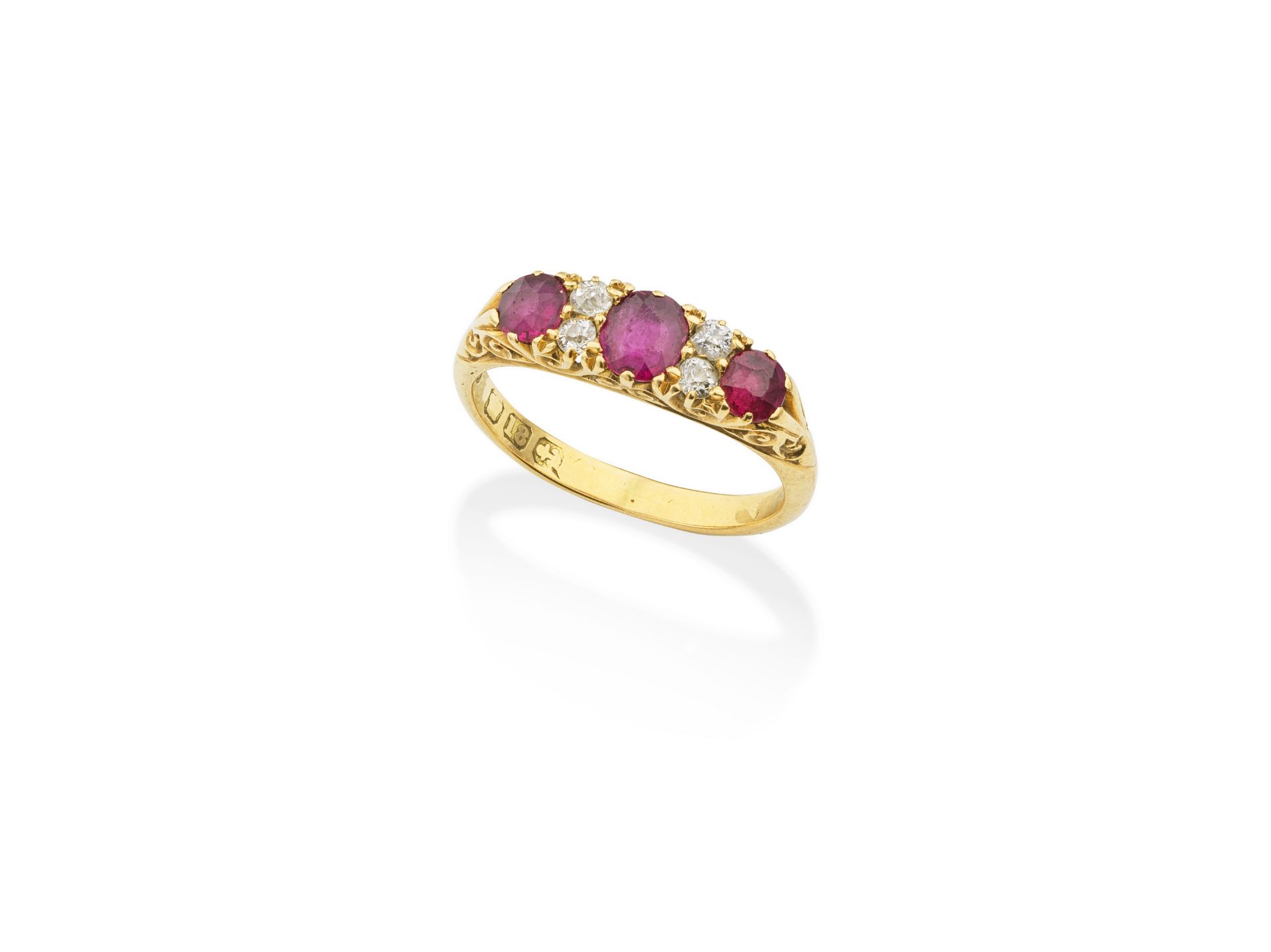 BAGUE RUBIS ET DIAMANTS