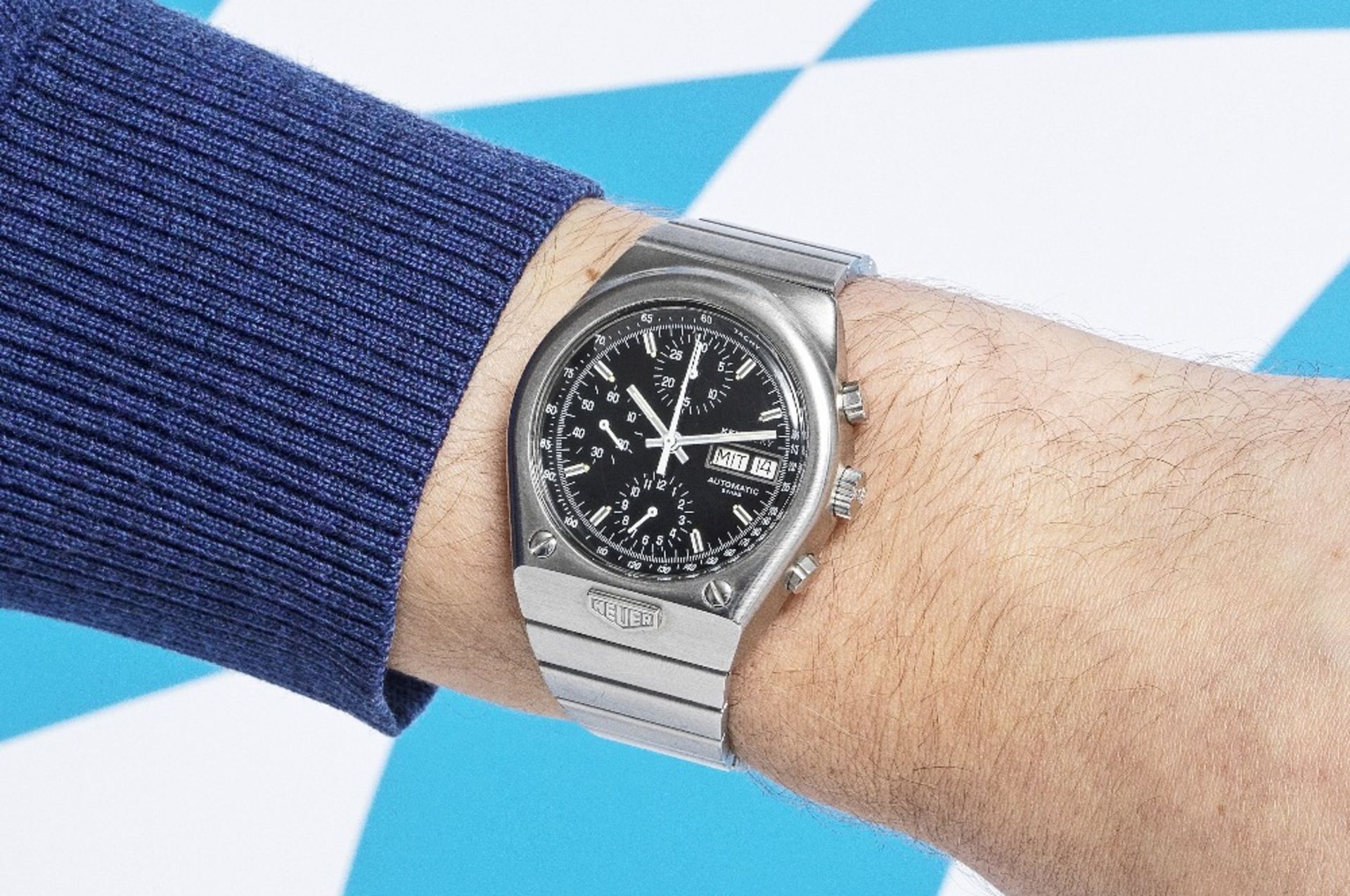 Heuer. A rare and unusual stainless steel automatic calendar chronograph bracelet watch Kentucky... - Image 2 of 2