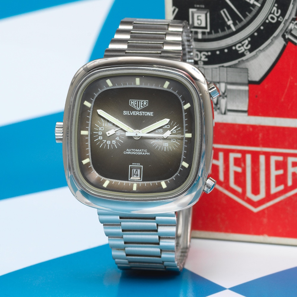 Heuer. A square stainless steel automatic calendar chronograph bracelet watch Silverstone Smoke,... - Image 3 of 3