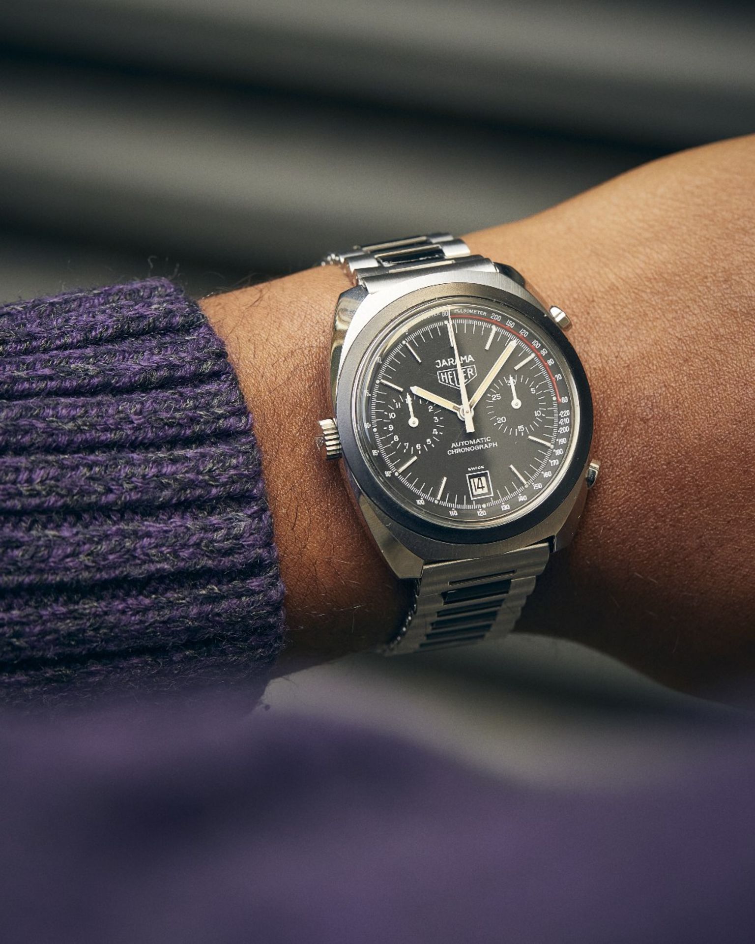 Heuer. A rare stainless steel automatic calendar chronograph bracelet watch Jarama, Ref: 110.223... - Image 3 of 3