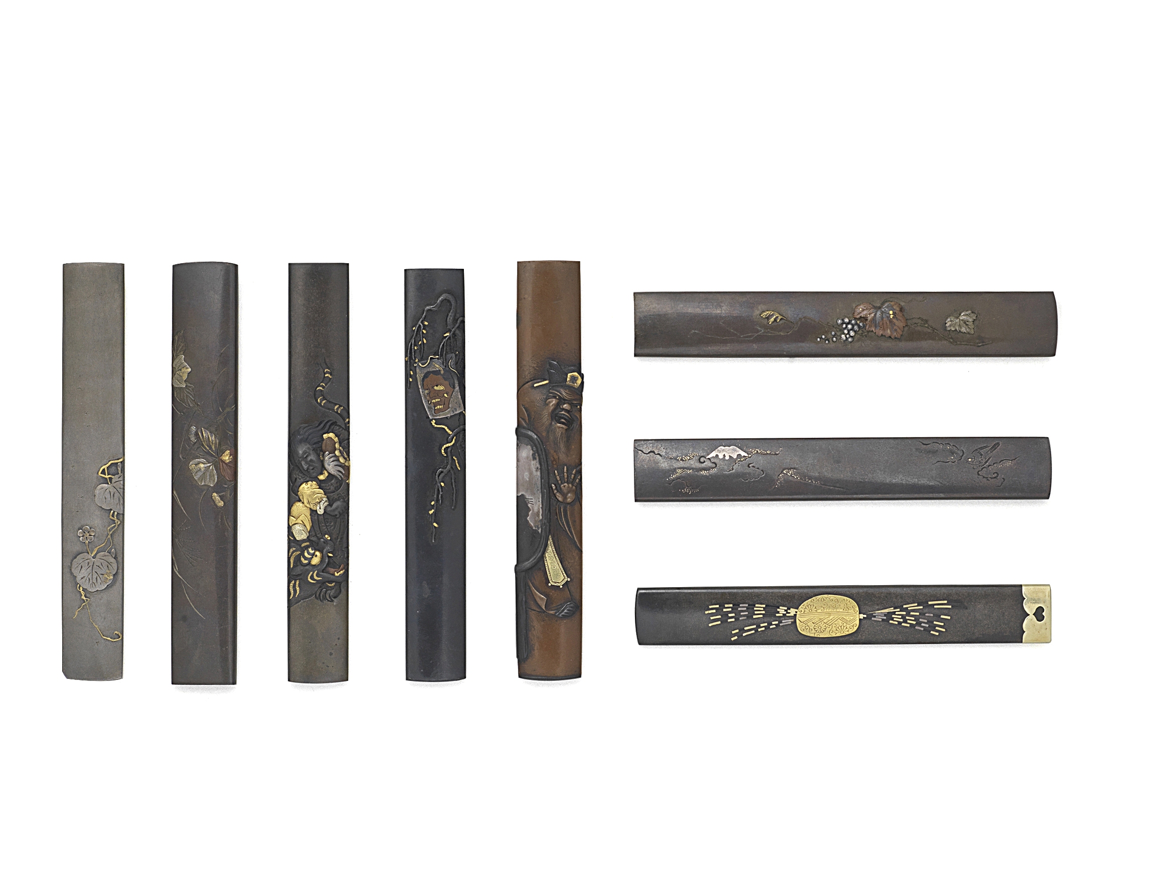 EIGHT KOZUKA (KNIFE HANDLES) Edo period (1615-1868), 18th to 19th century (8)