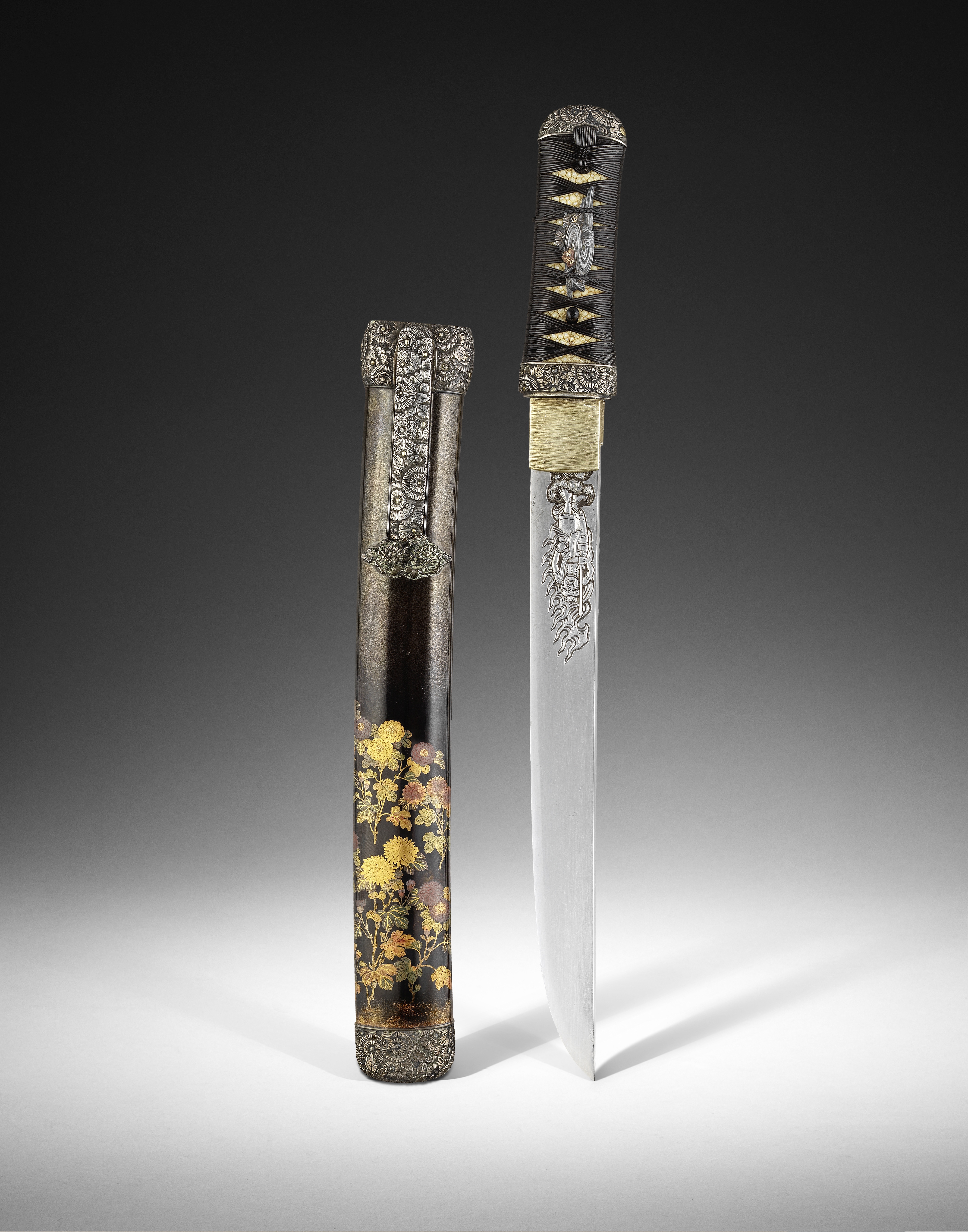 A MOUNTED TANTO (DAGGER) Edo period (1615-1868) or Meiji era (1868-1912), 19th century