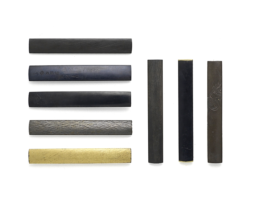 EIGHT KOZUKA (KNIFE HANDLES) Edo period (1615-1868), 18th to 19th century (8) - Image 2 of 2