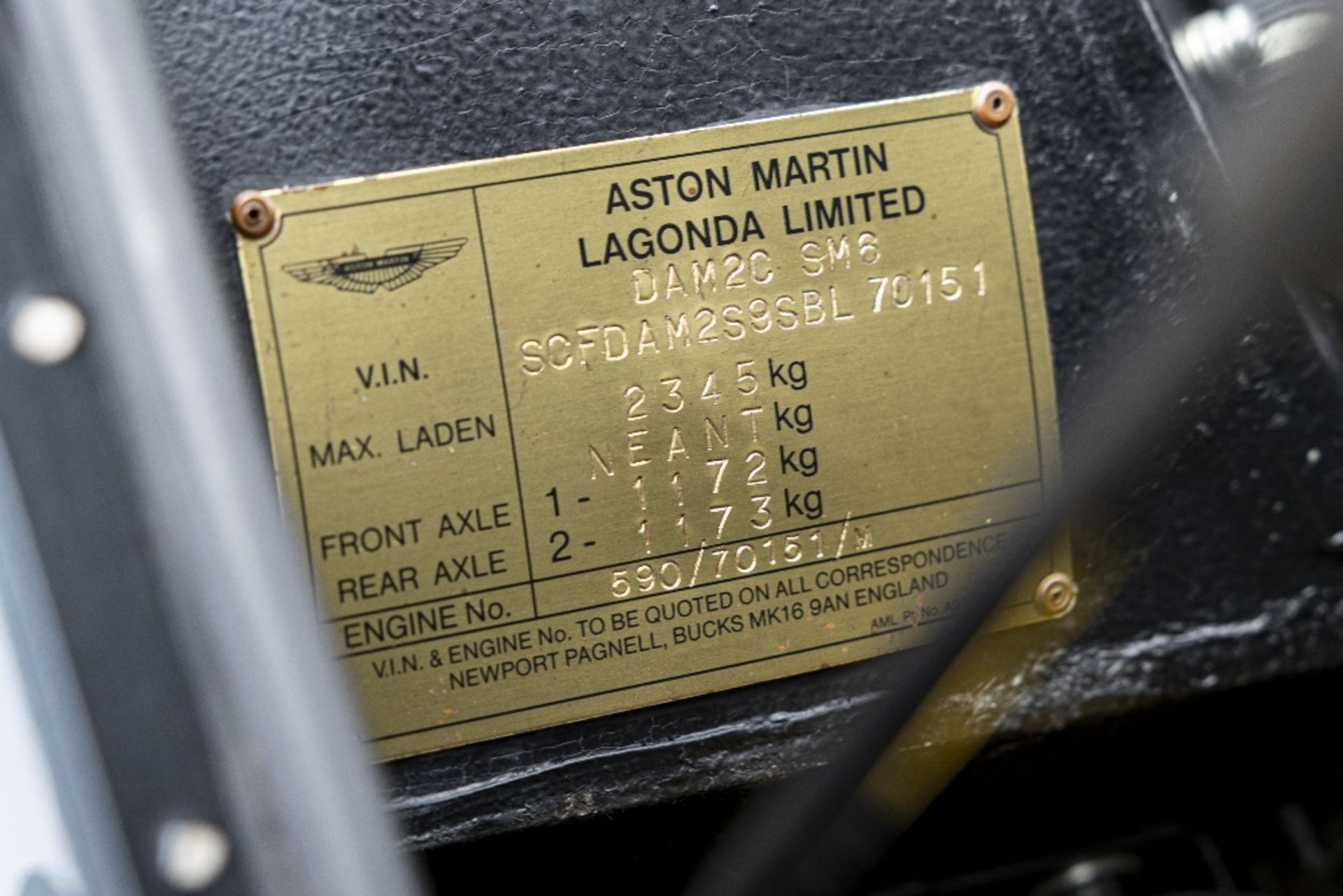 1996 Aston Martin Vantage Coup&#233; Chassis no. SCFDAM2S9SBL70151 - Bild 17 aus 22