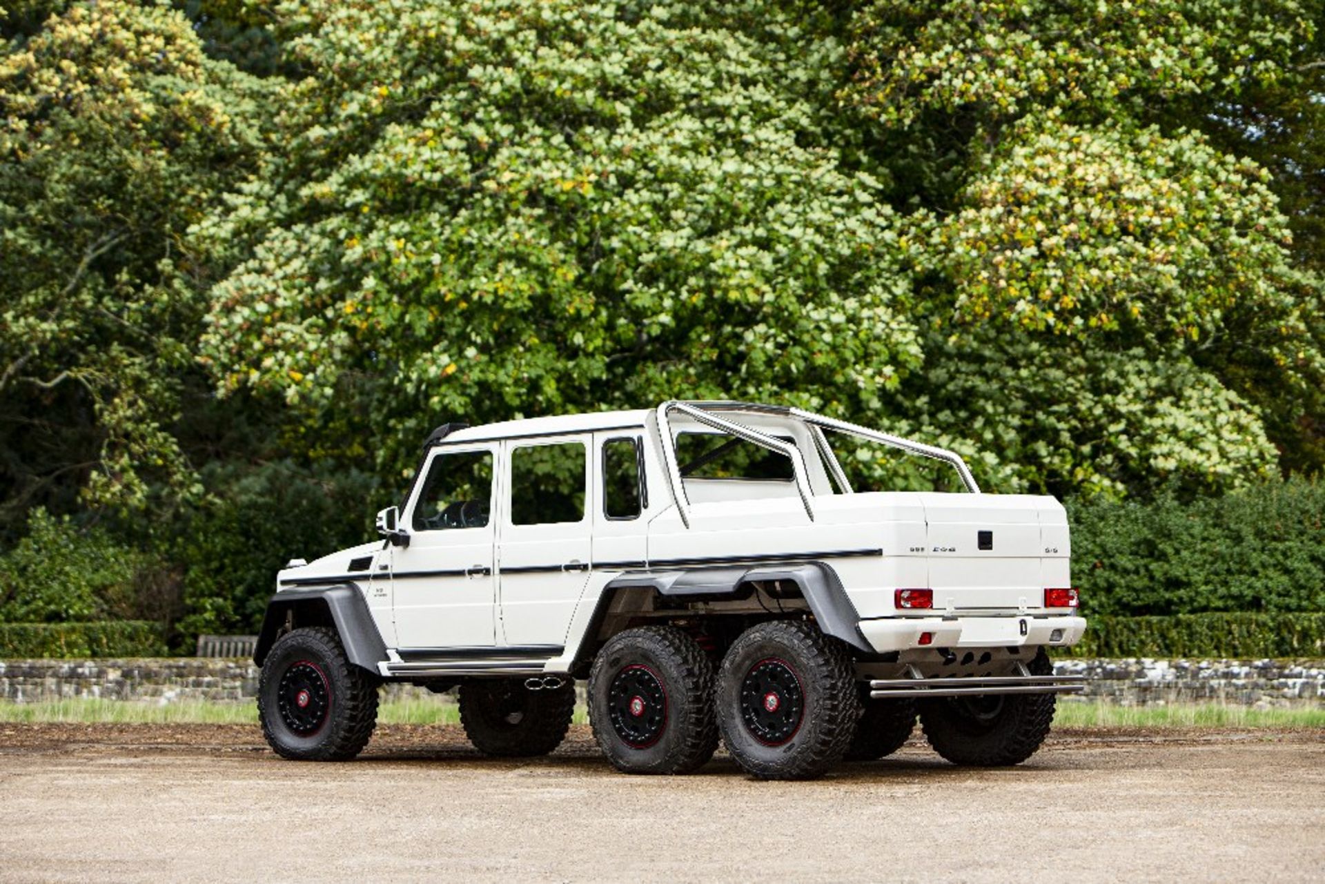 2013 Mercedes-Benz AMG G-63 6x6 Pickup Chassis no. WDCYC7CFIEX211817 - Bild 30 aus 36