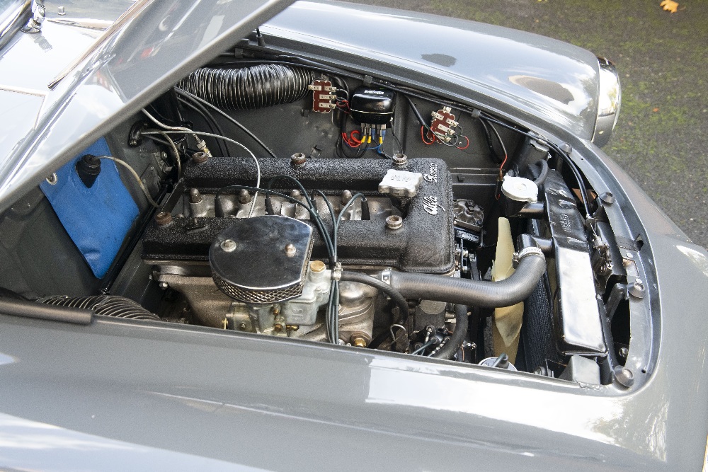 1961 Alfa Romeo Giulietta Spider Chassis no. AR 171451 Engine no. AR0010600134 - Image 33 of 39