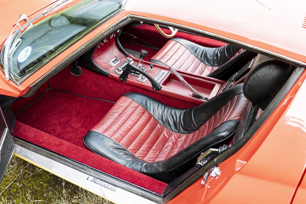 1969 Lamborghini Miura P400S Coup&#233; Chassis no. 4256 Engine no. 30421 - Image 16 of 59