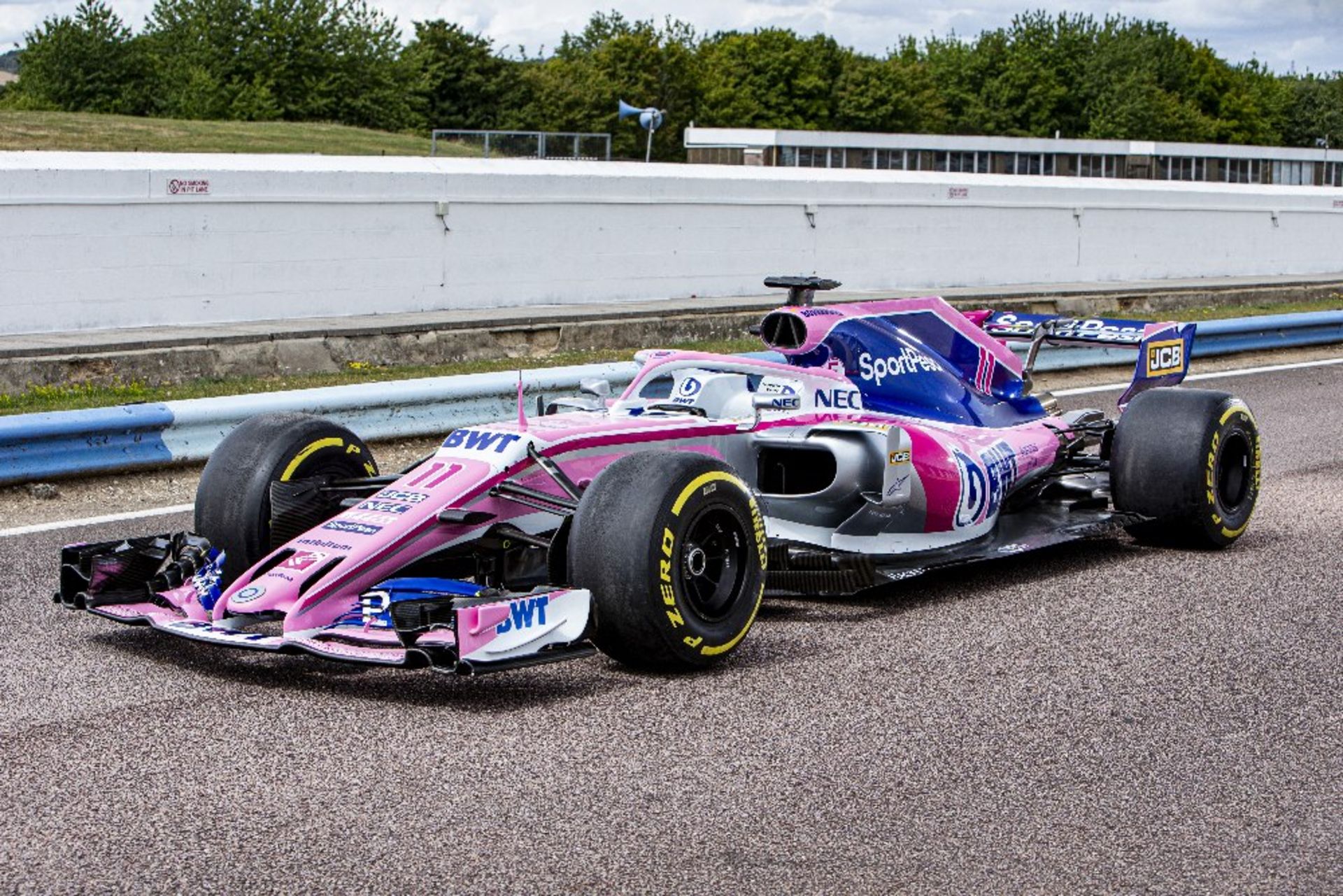 2017 Force India-Mercedes VJM10 Formula 1 Racing Single-Seater Chassis no. VJM10-01 - Bild 17 aus 21