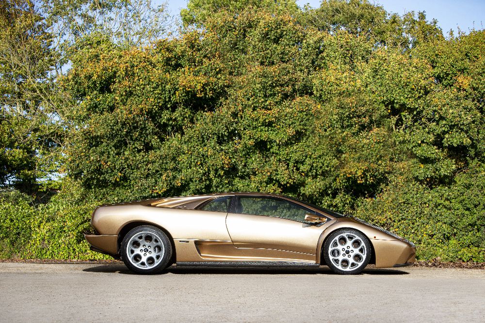 2001 Lamborghini Diablo VT 6.0 SE Coup&#233; Chassis no. ZA9DE01A01LA12809 - Image 22 of 28