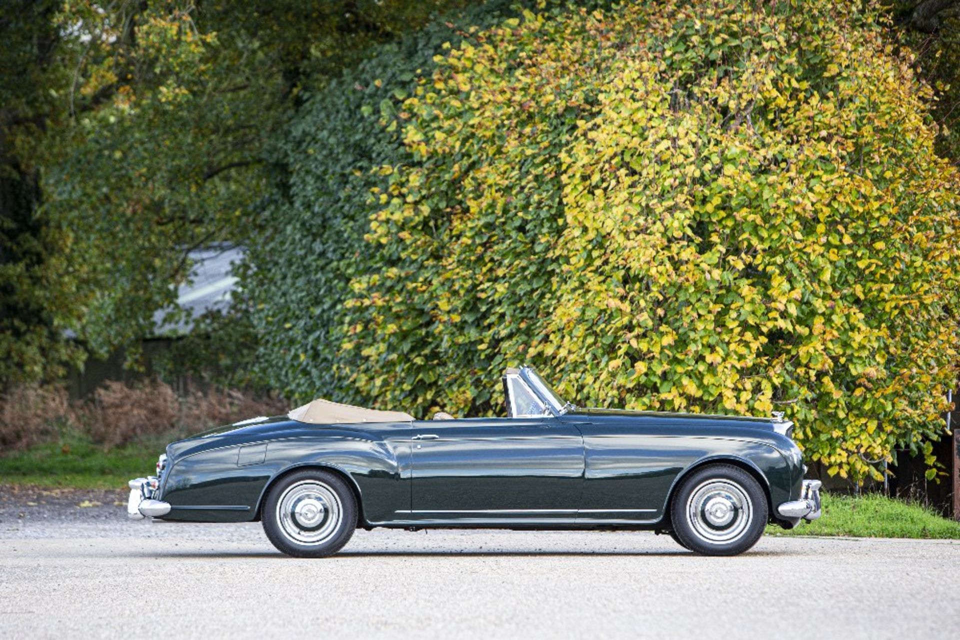 1956 Bentley S1 Continental Drophead Coup&#233; Adaptation Chassis no. BC21AF Engine no. BC20A - Image 28 of 37