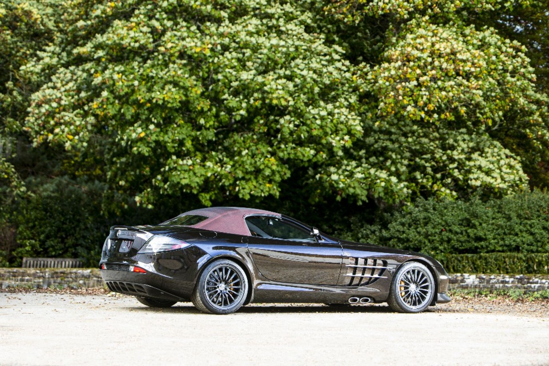 2009 Mercedes-Benz SLR McLaren 722 S Roadster Chassis no. WDD1994761M0019 - Bild 22 aus 33