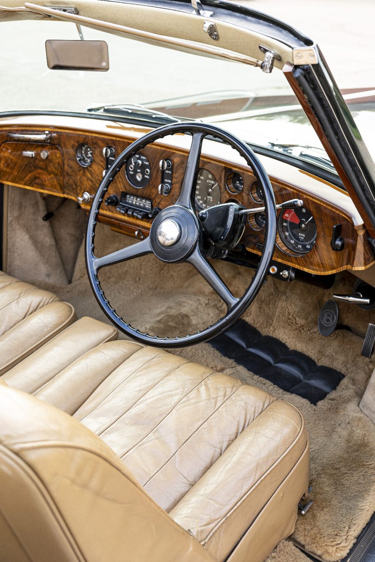 1956 Bentley S1 Continental Drophead Coup&#233; Adaptation Chassis no. BC21AF Engine no. BC20A - Image 14 of 37