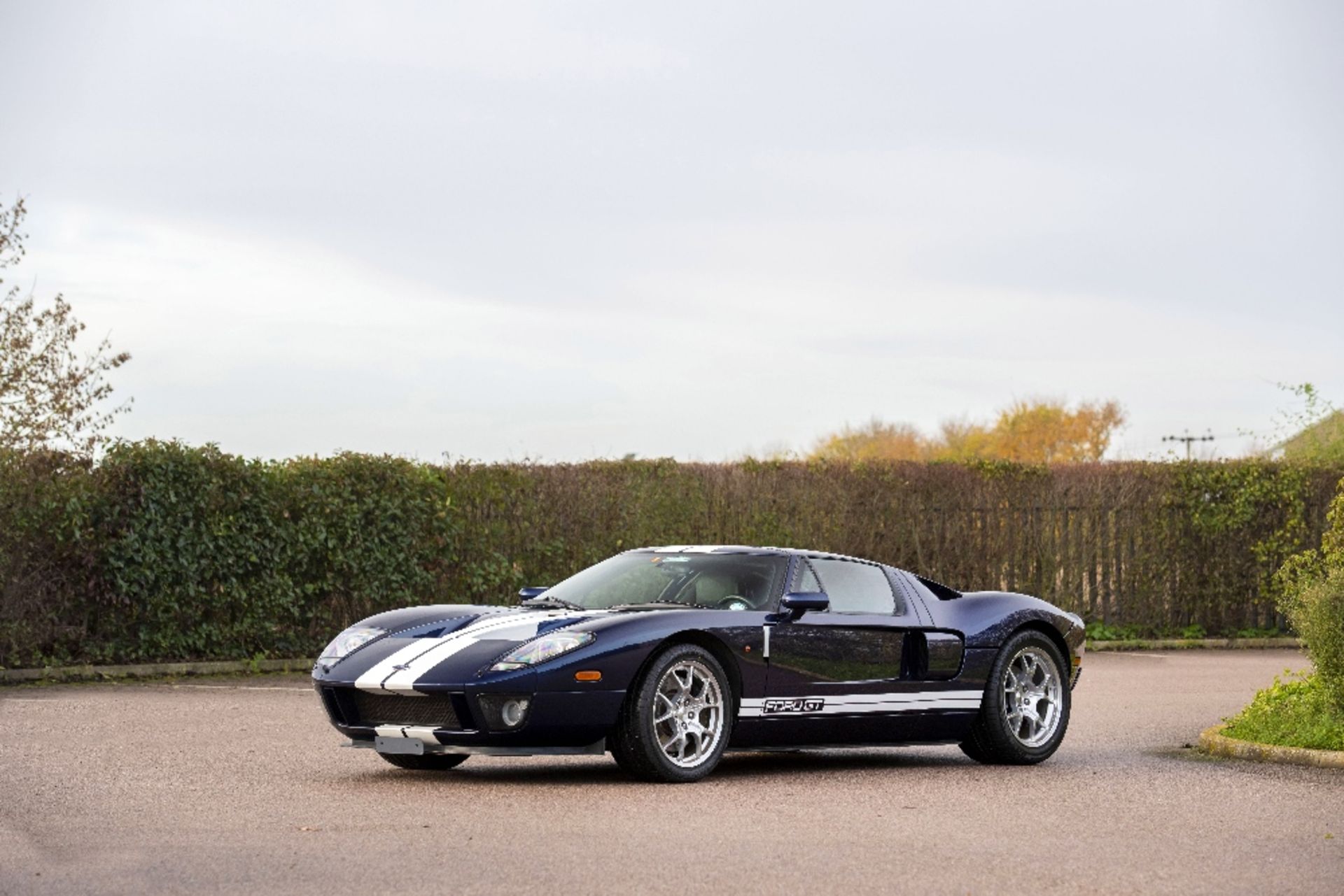 2005 Ford GT Coup&#233; Chassis no. 1FAFP90S25Y401284 - Image 23 of 48
