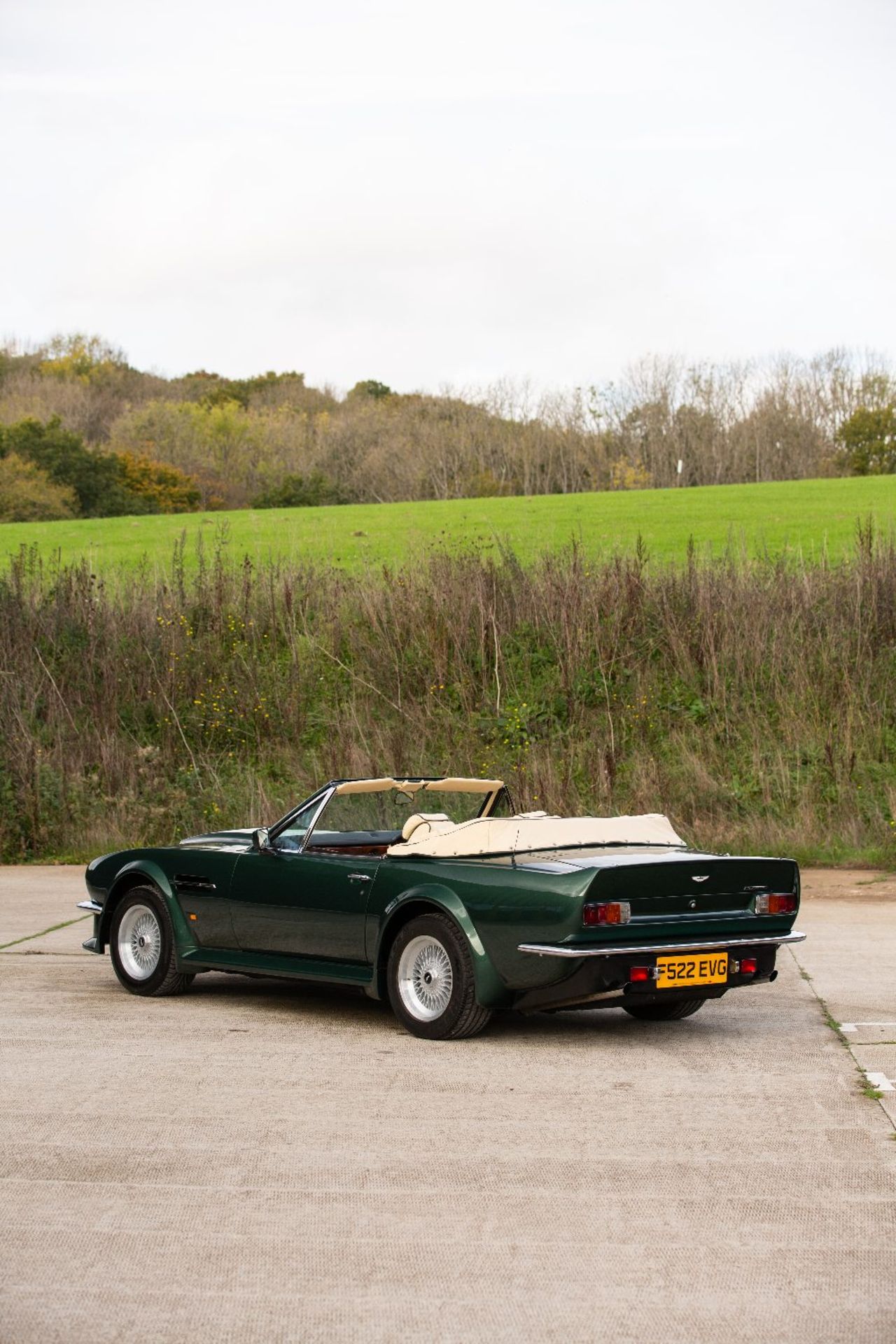 1989 Aston Martin V8 Vantage Volante X-Pack Chassis no. SCFCV81V2KTR15765 Engine no. V/580/5765/X - Image 60 of 70