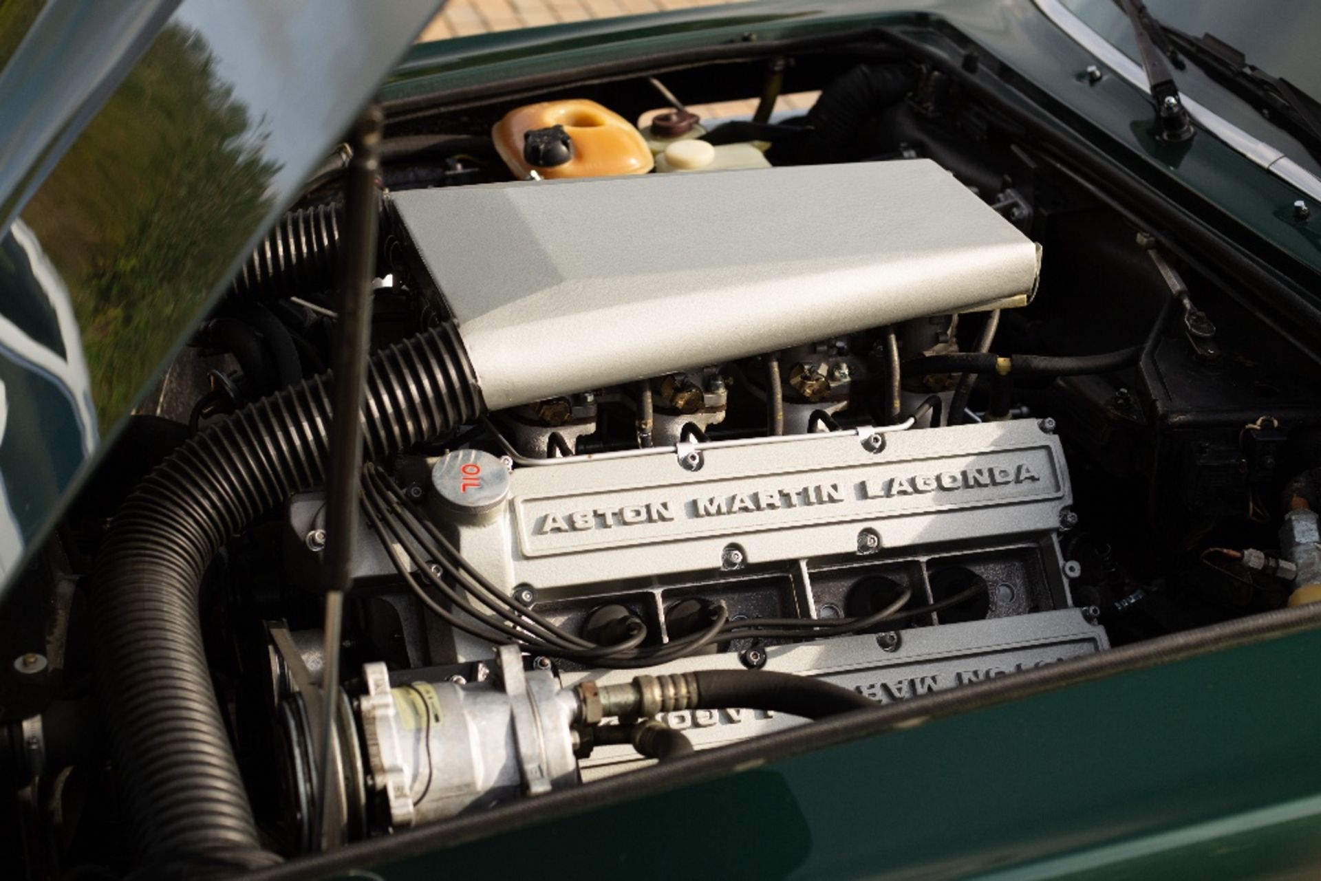 1989 Aston Martin V8 Vantage Volante X-Pack Chassis no. SCFCV81V2KTR15765 Engine no. V/580/5765/X - Image 21 of 70