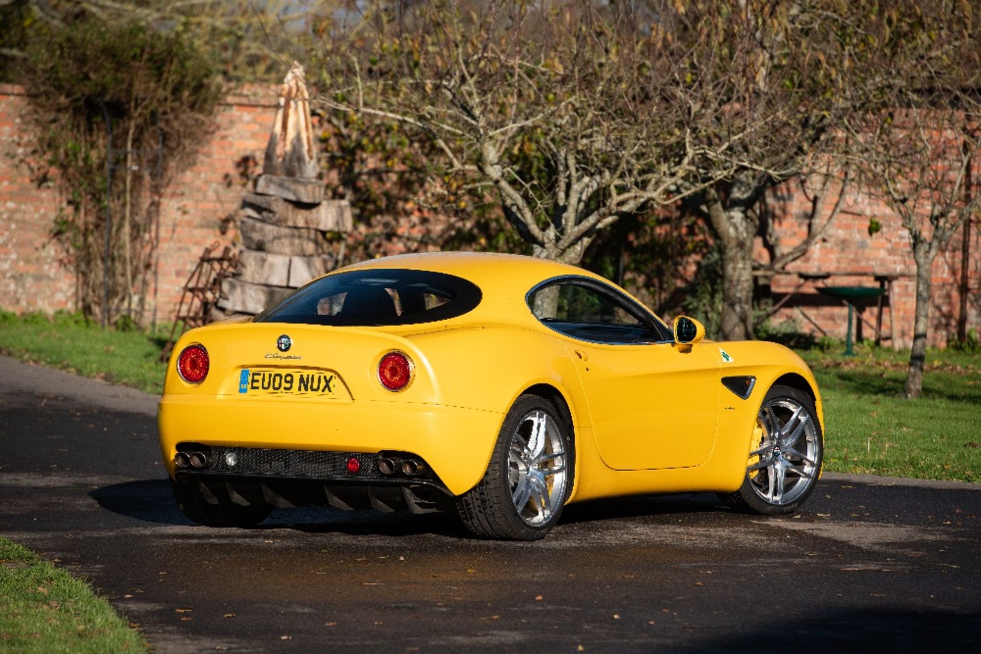 2009 Alfa Romeo 8C Competizione Coup&#233; Chassis no. ZAR92000000044574 - Bild 135 aus 146