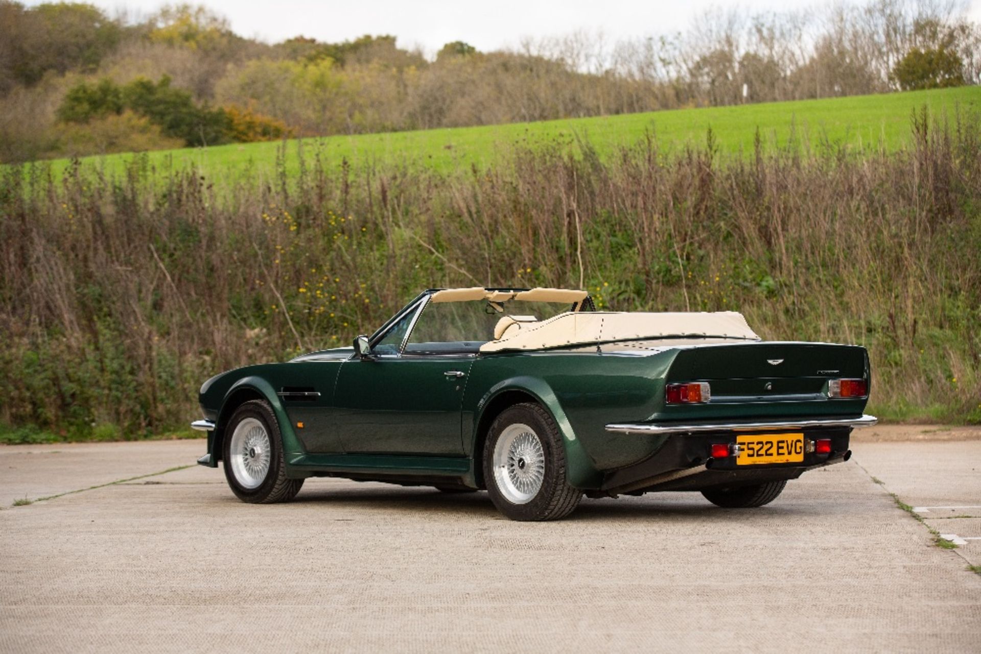 1989 Aston Martin V8 Vantage Volante X-Pack Chassis no. SCFCV81V2KTR15765 Engine no. V/580/5765/X - Image 58 of 70