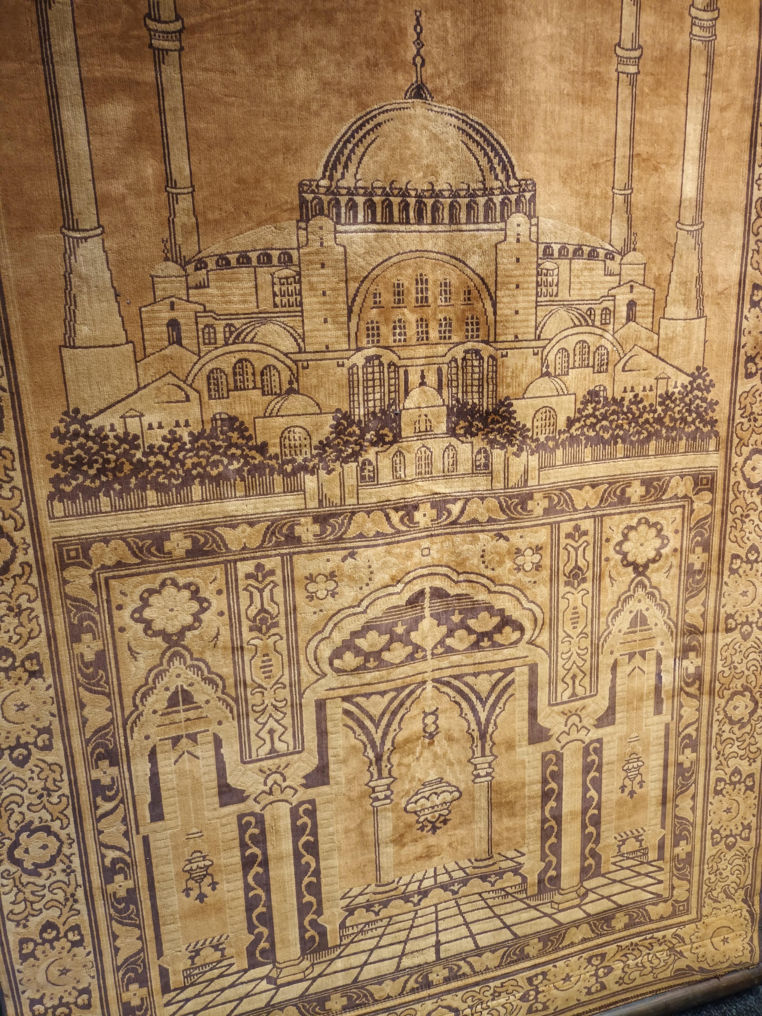 An Antique wall hanging rug depicting Hagia Sophia mosque Istanbul. Plus small silk prayer - Image 2 of 2