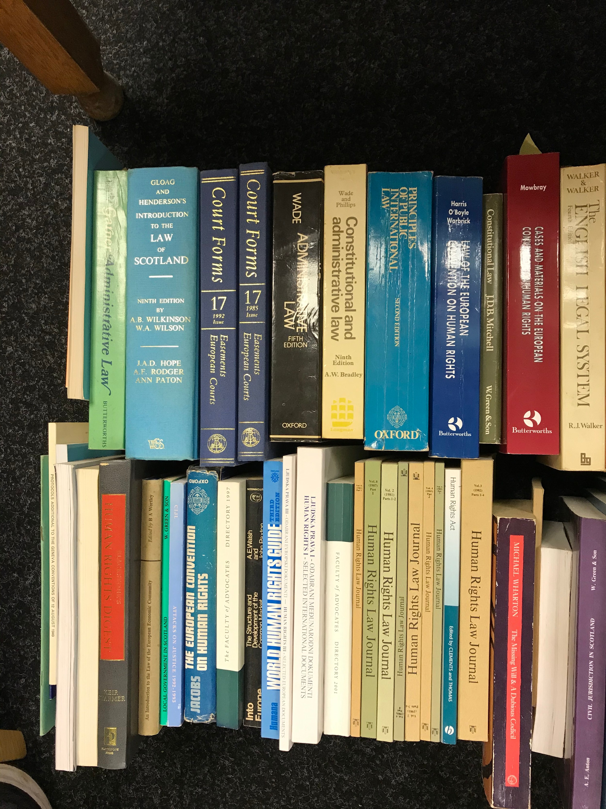 Large collection of Books to include topics such as Law, Human Rights, Legal Rights, Court and Wills - Bild 3 aus 3