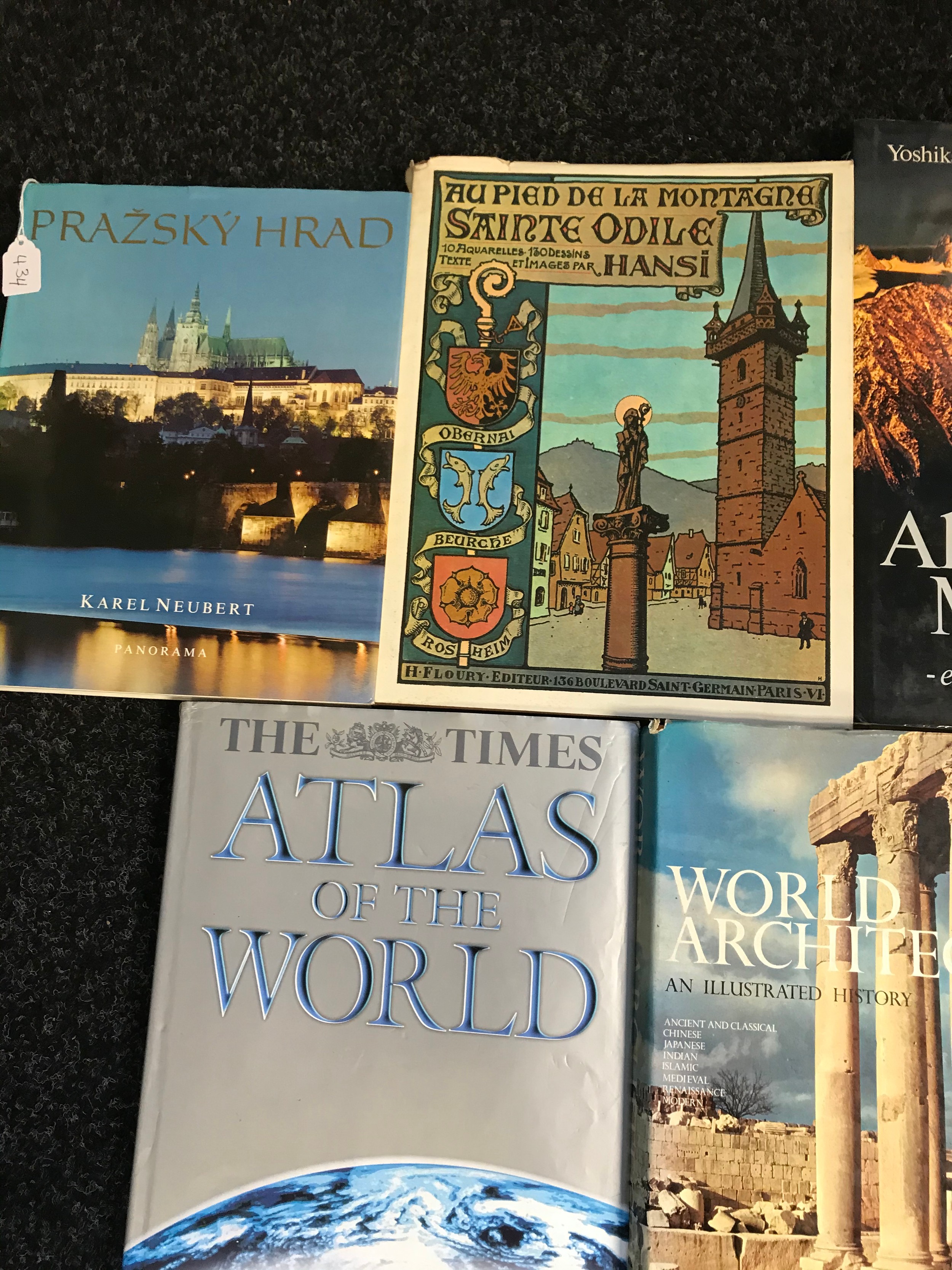 Five books to include Atlas of the World, World Architecture etc - Bild 2 aus 3