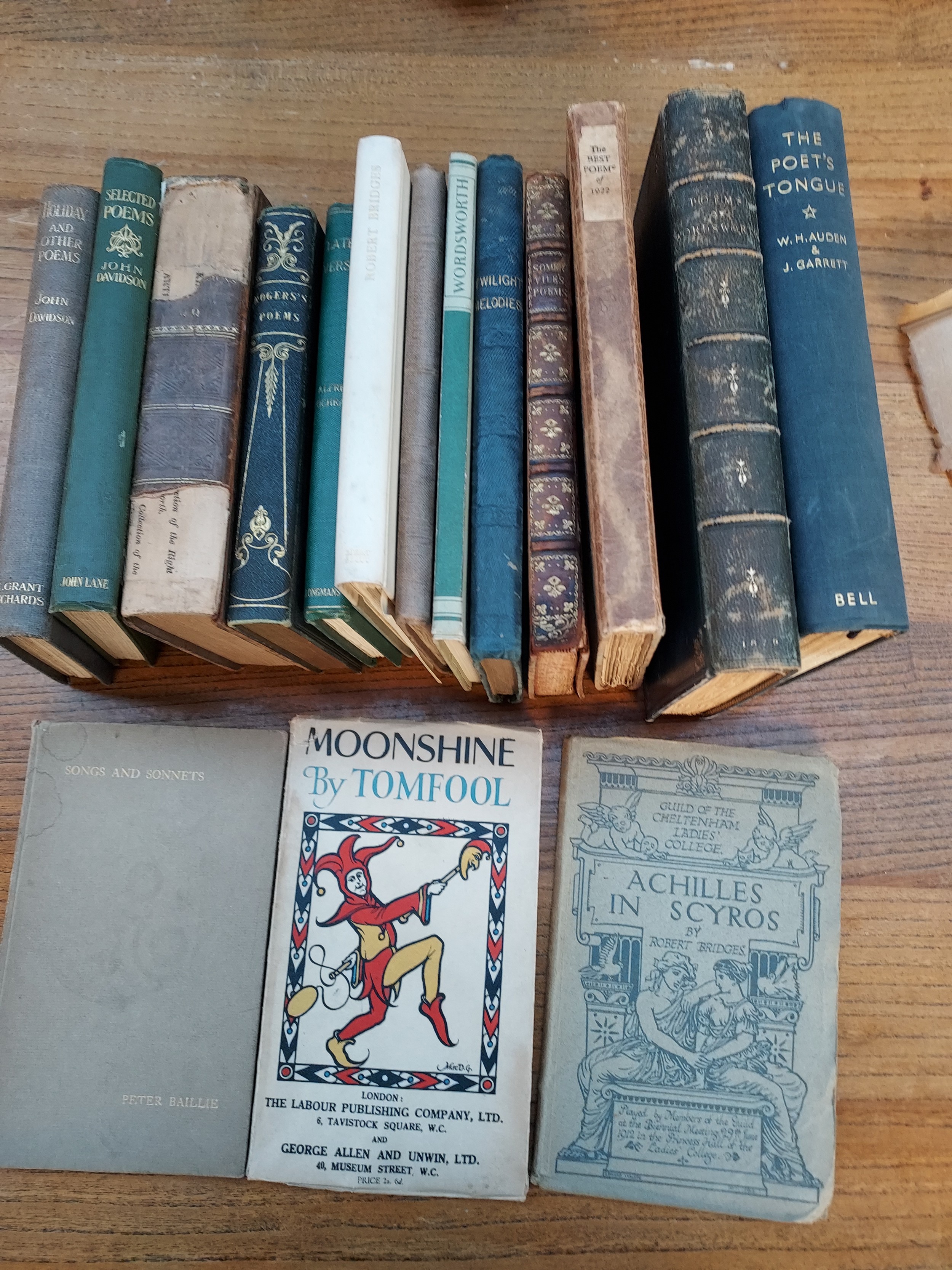 A Collection of Old and Scarce Poetry Books to Include The Poets Tongue Poems of Wordsworth - Image 2 of 3