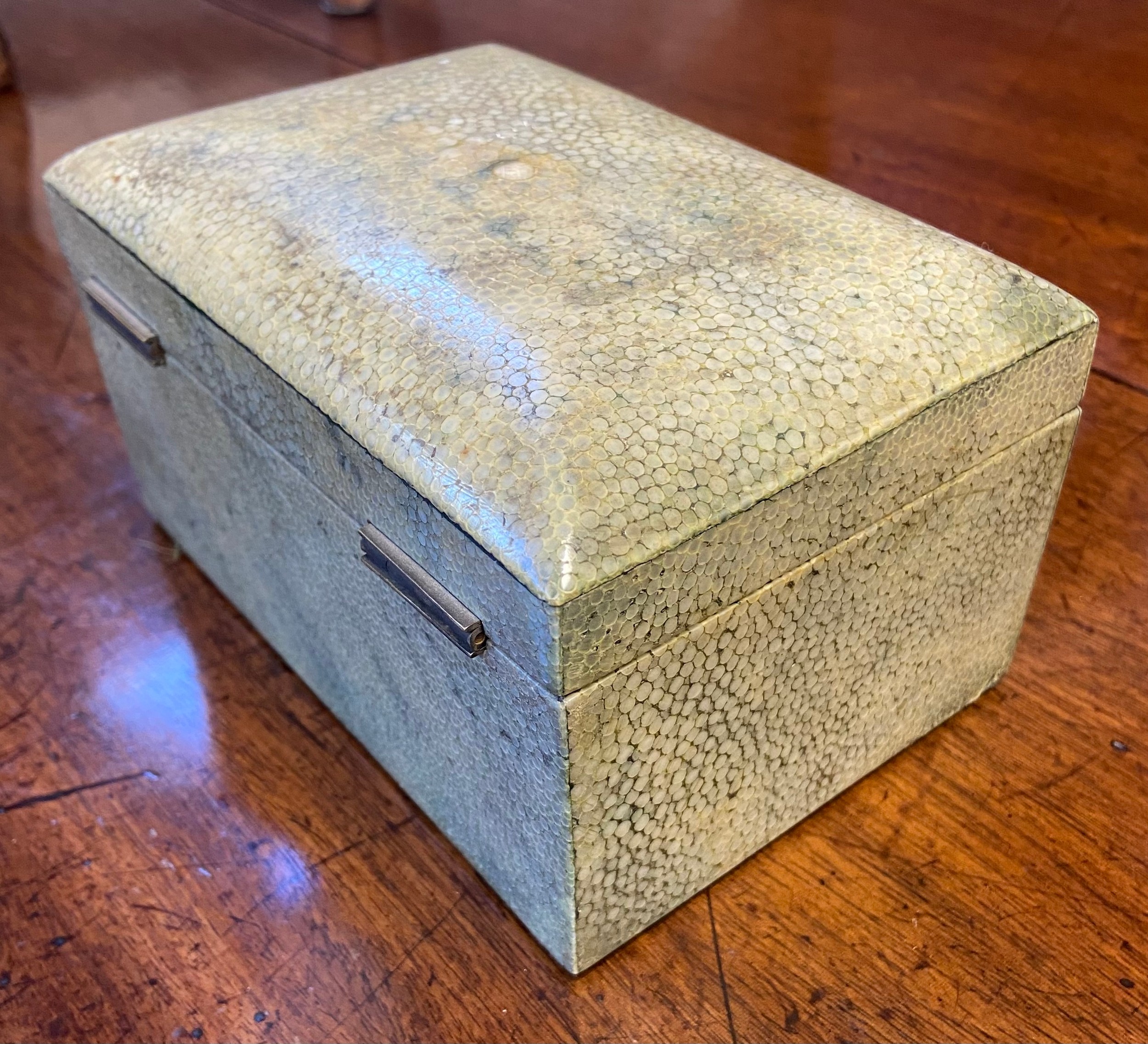 Shagreen lidded box - Image 4 of 4