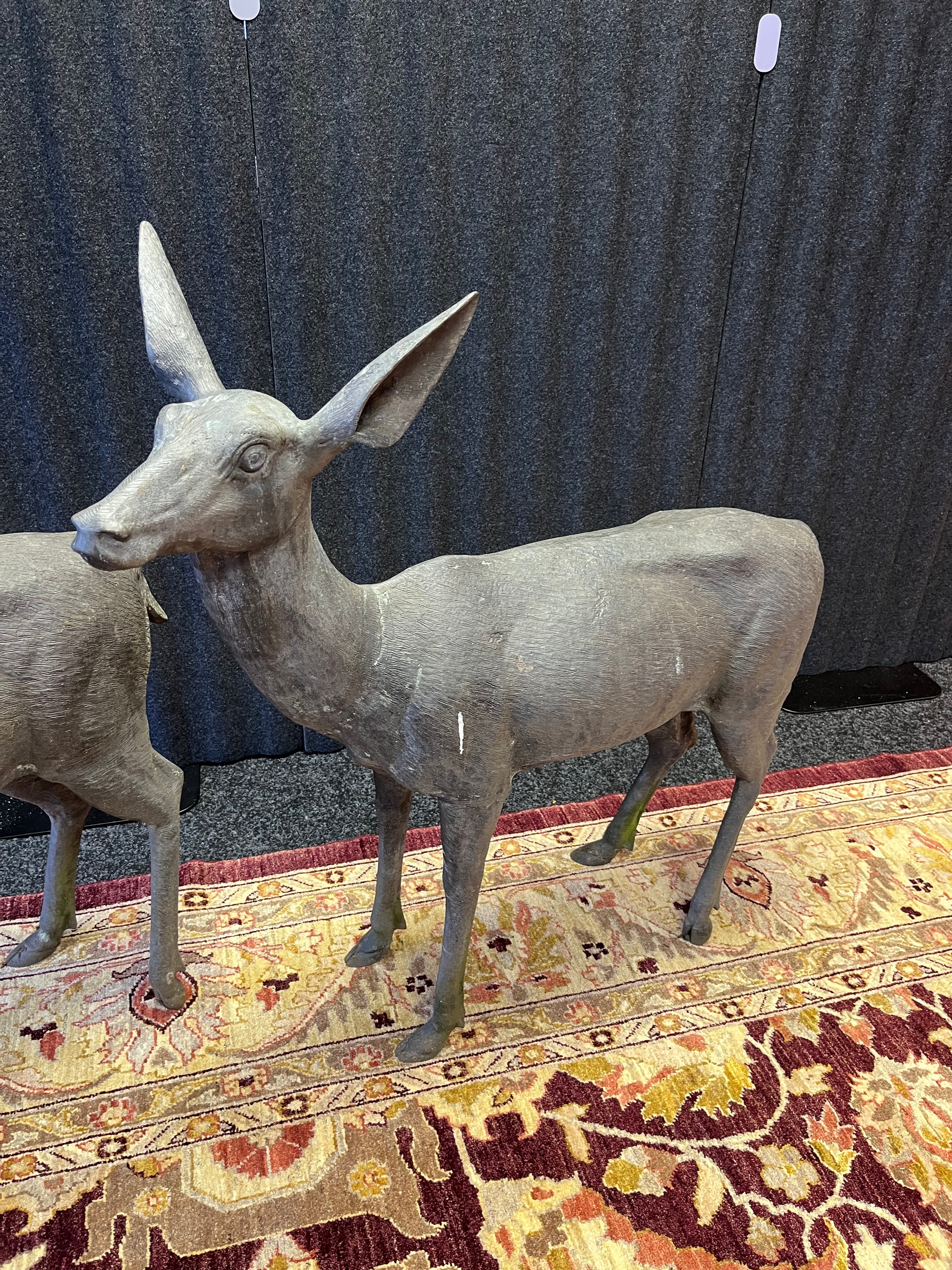 Two large and weighted Bronze stag and doe sculptures. [Damage to antlers] [Doe-101X102CM] - Image 5 of 6