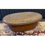 Antique Military campaign tin bath with lid. [34X98X66CM]